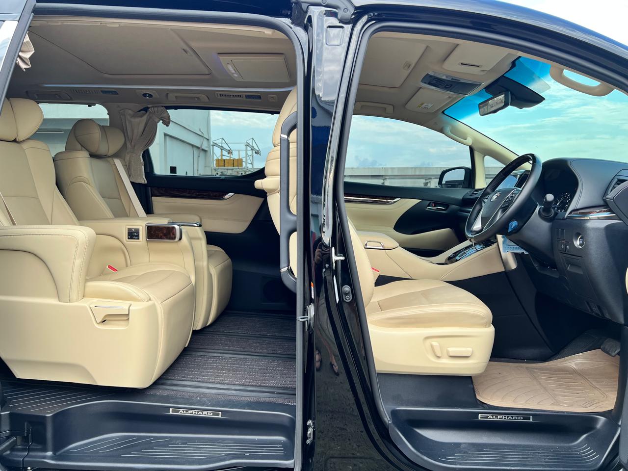 2020 Toyota Alphard 2020 Toyota Alphard