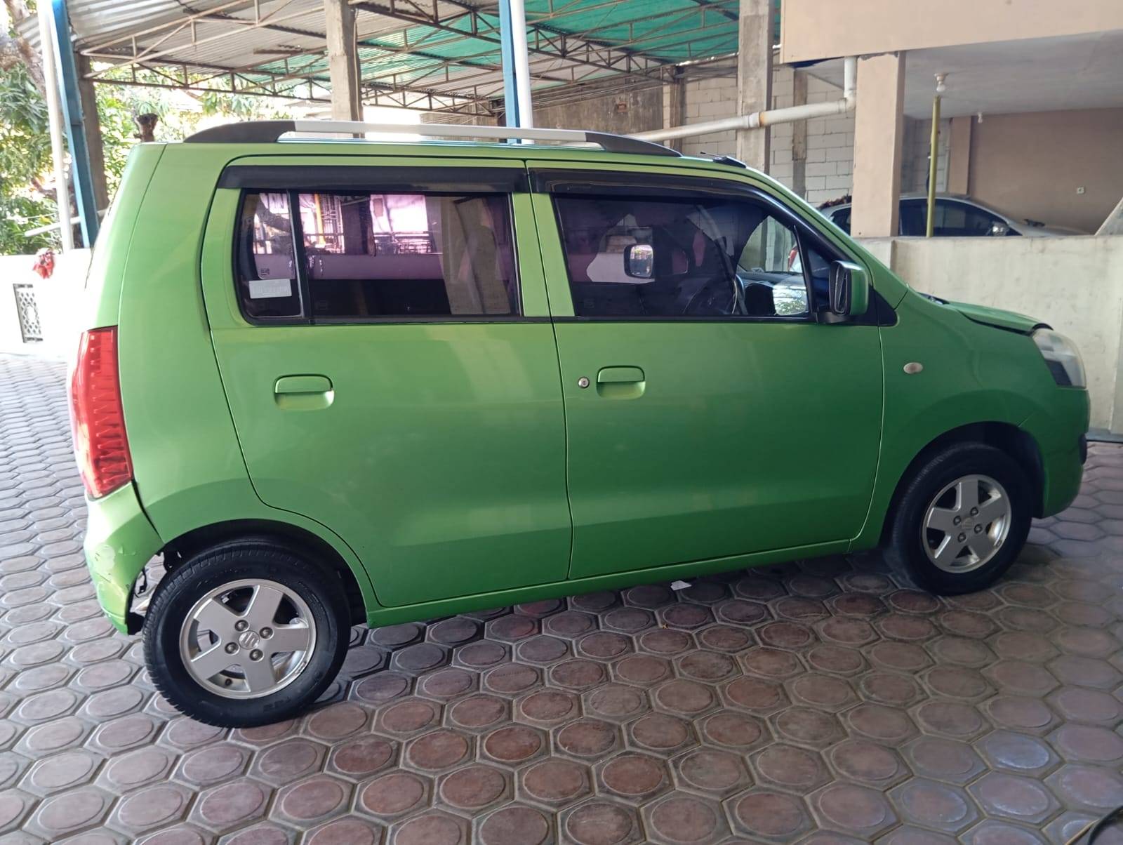 2014 Suzuki Karimun Wagon R 2014 Suzuki Karimun Wagon R