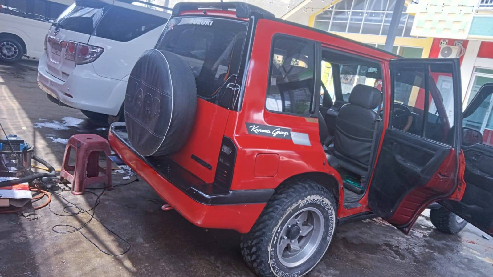 2000 Suzuki Escudo 2000 Suzuki Escudo