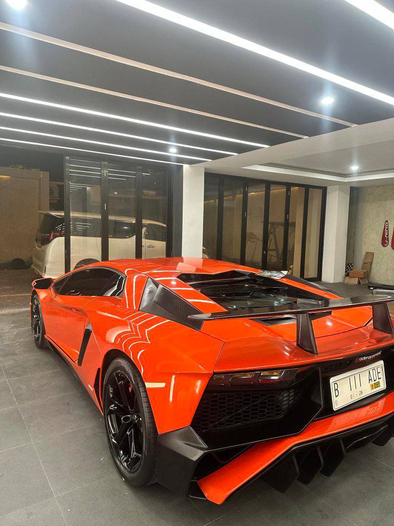 2012 Lamborghini Aventador 2012 Lamborghini Aventador