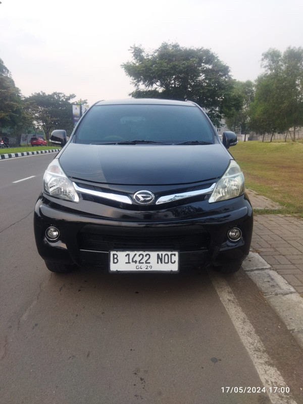 2014 Daihatsu Xenia Bekas 2014 Daihatsu Xenia Bekas