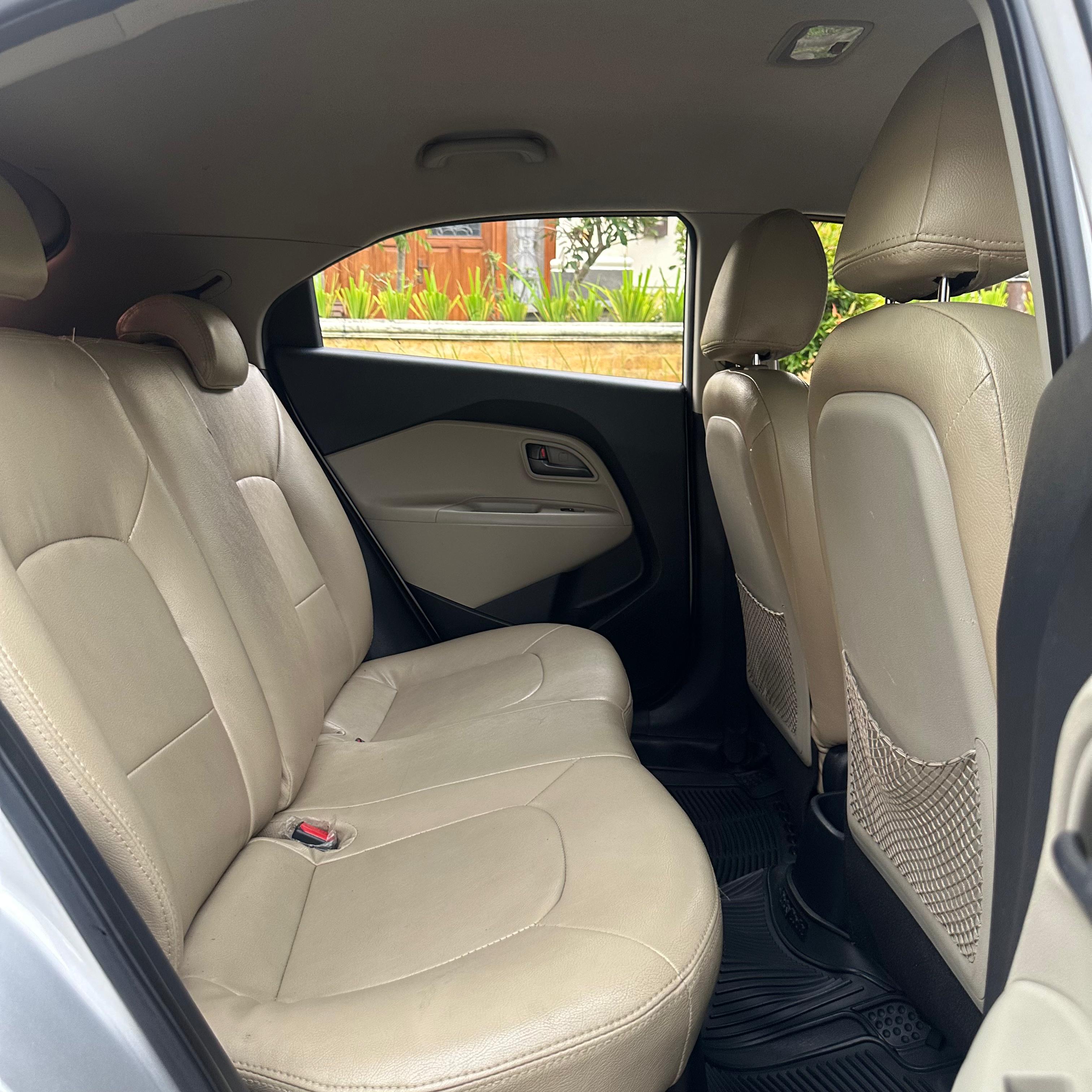 2013 Kia Rio 2013 Kia Rio