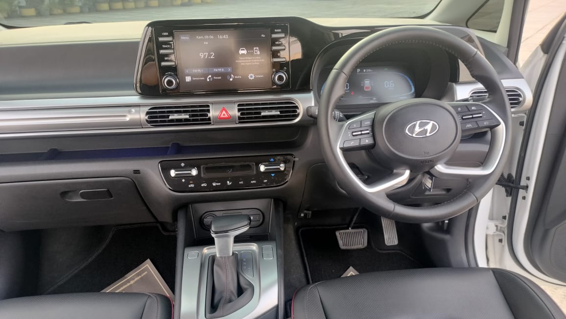 2023 Hyundai Stargazer X 2023 Hyundai Stargazer X