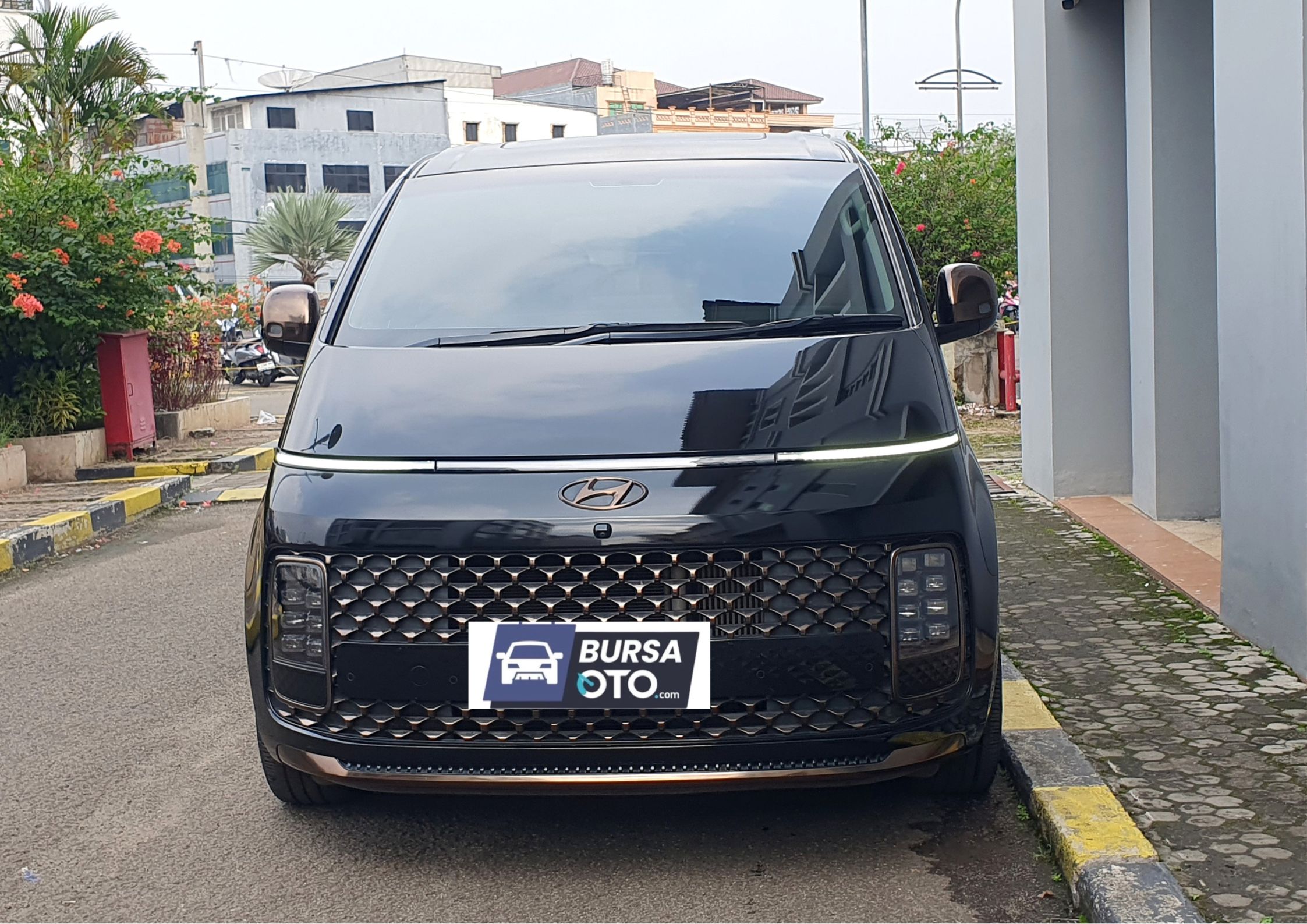 2022 Hyundai Staria Bekas 2022 Hyundai Staria Bekas