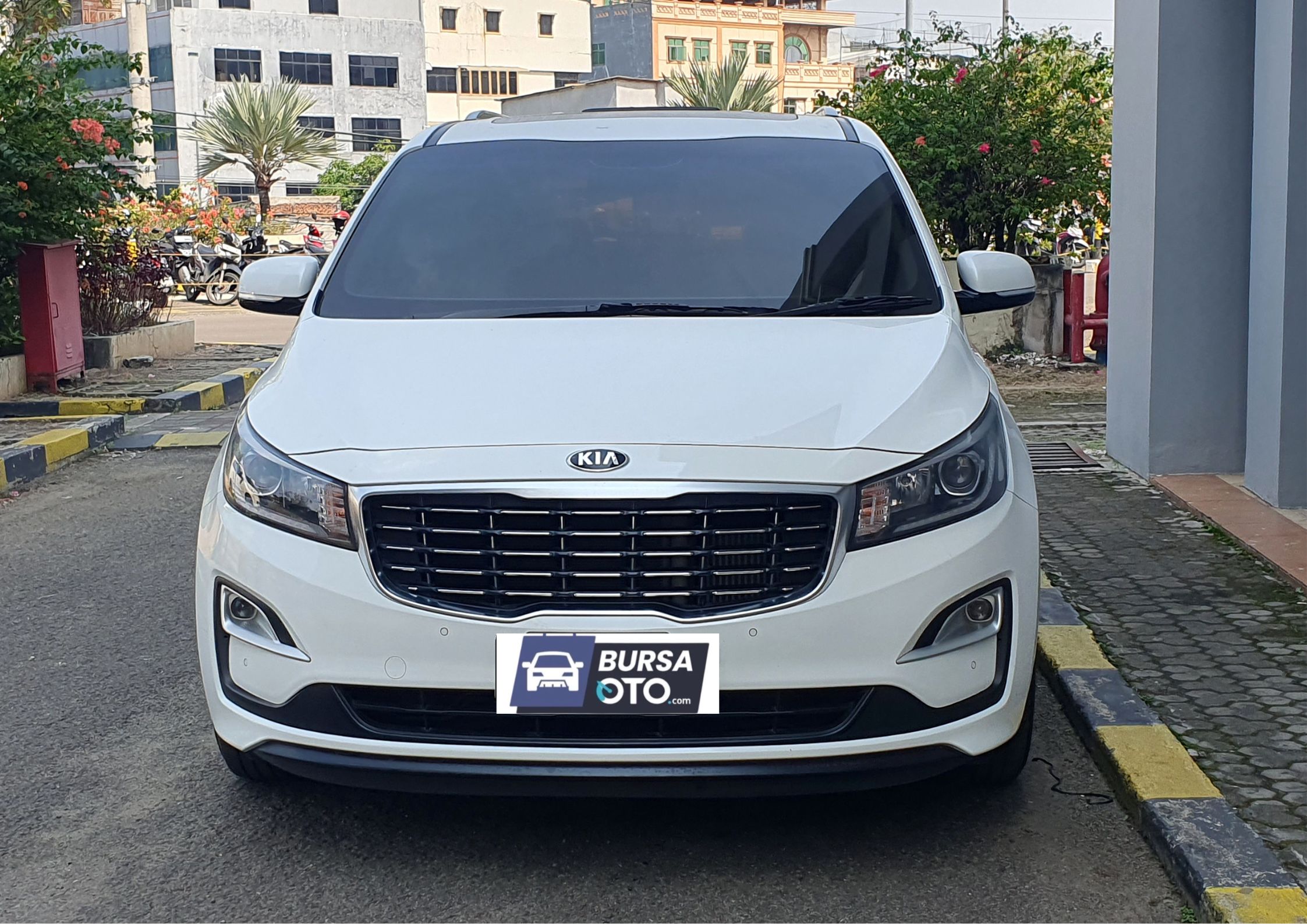 2018 Kia Grand Sedona Bekas 2018 Kia Grand Sedona Bekas