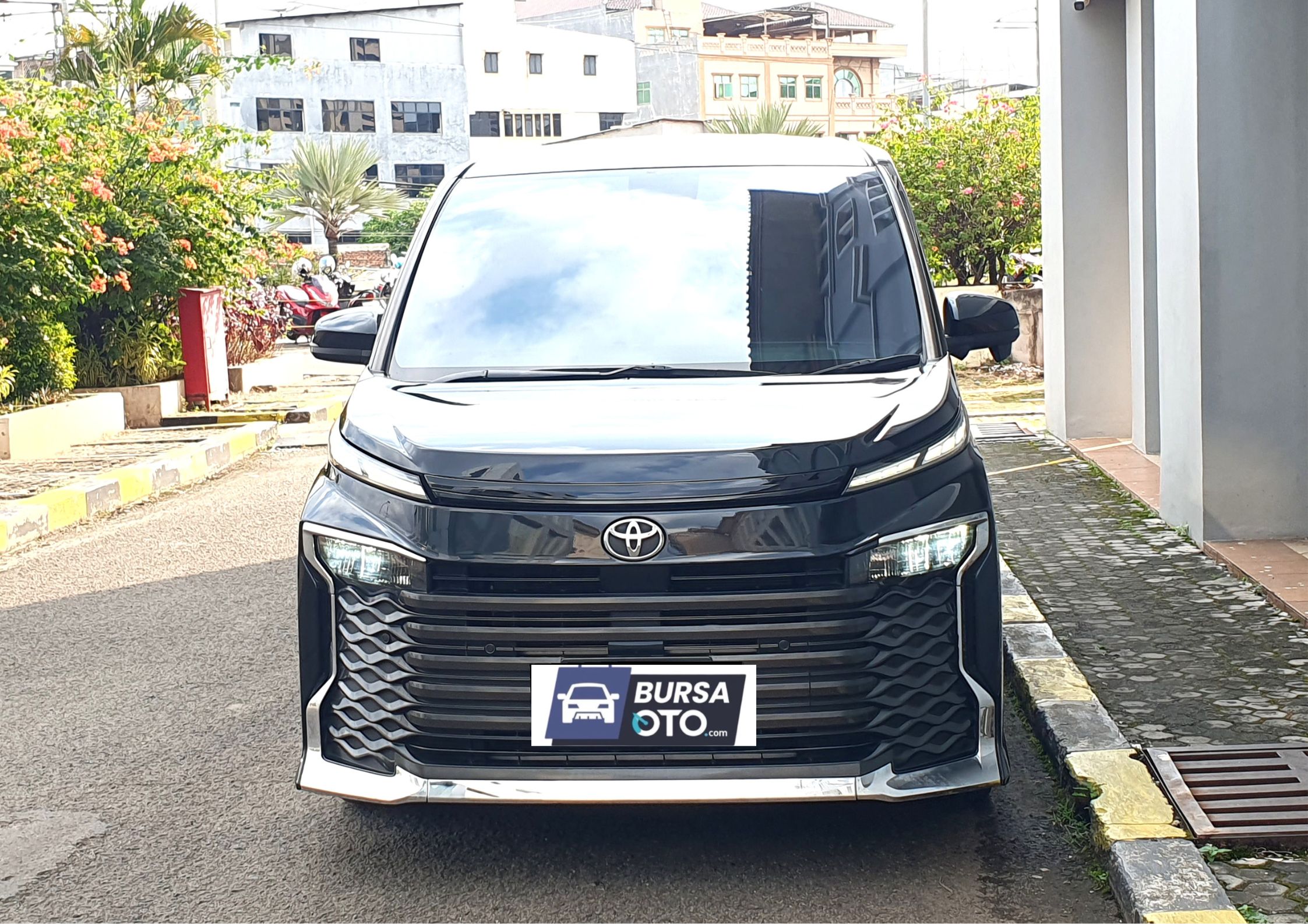 Second Hand 2022 Toyota Voxy Second Hand 2022 Toyota Voxy
