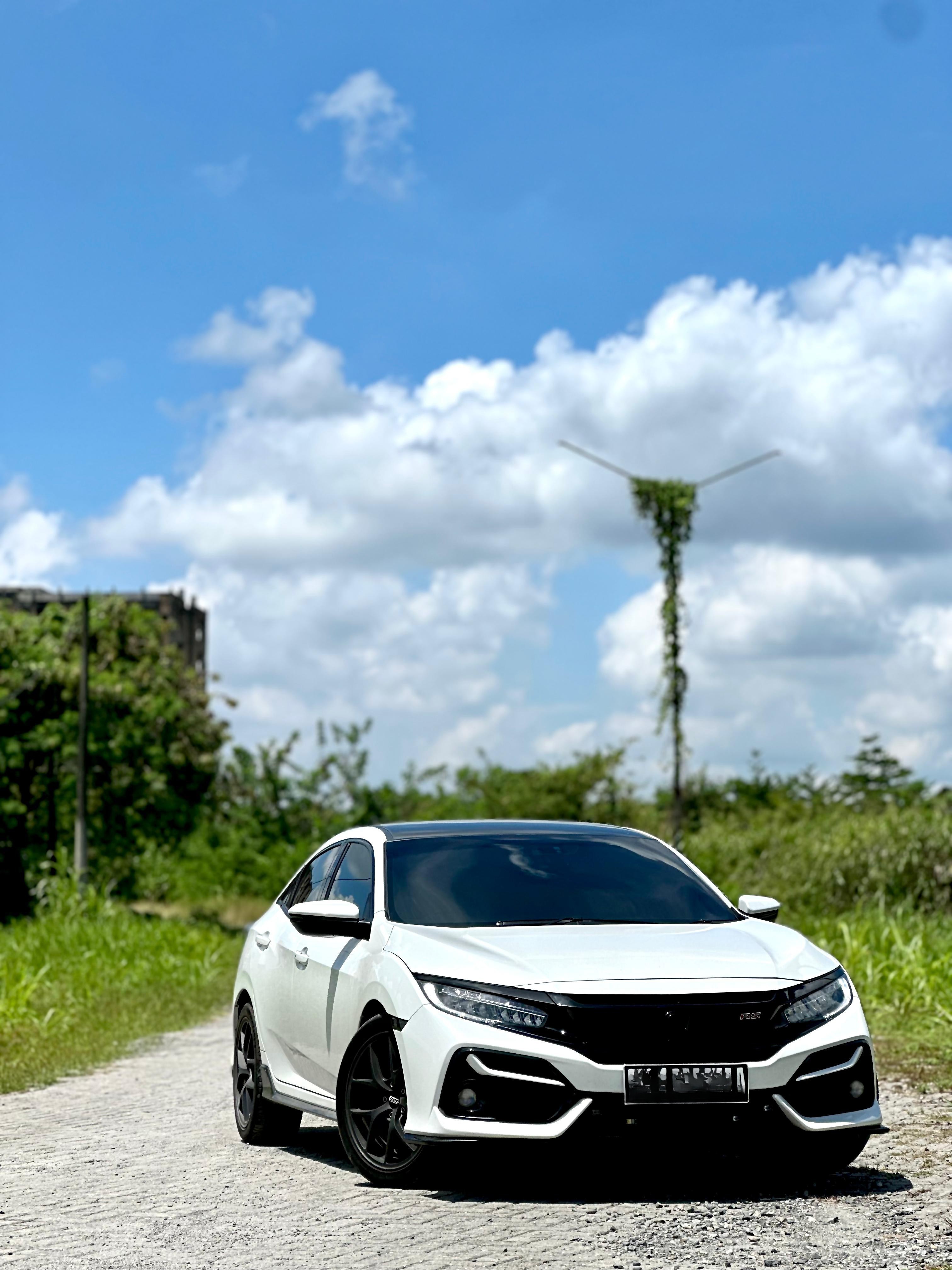 Second Hand 2020 Honda Civic Hatchback RS 1.5L Second Hand 2020 Honda Civic Hatchback RS 1.5L