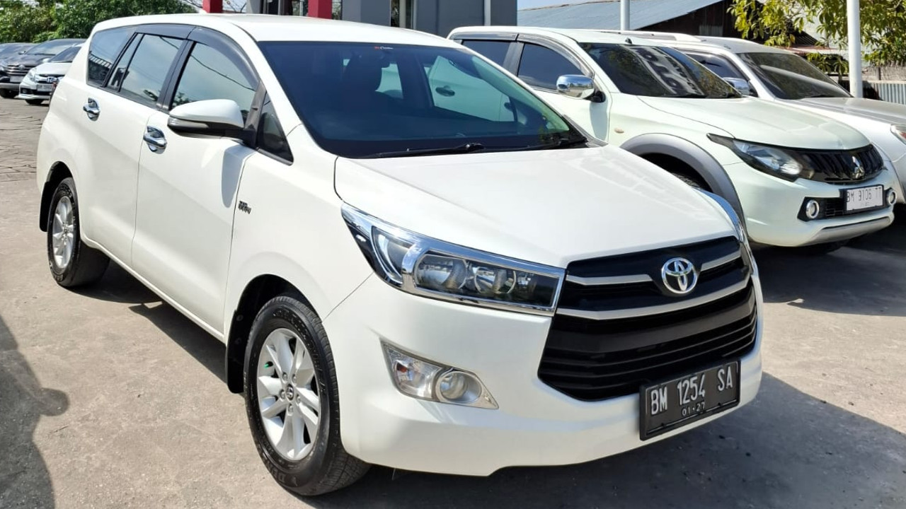 2016 Toyota Innova BENSIN G 2.0 AT 2016 Toyota Innova BENSIN G 2.0 AT