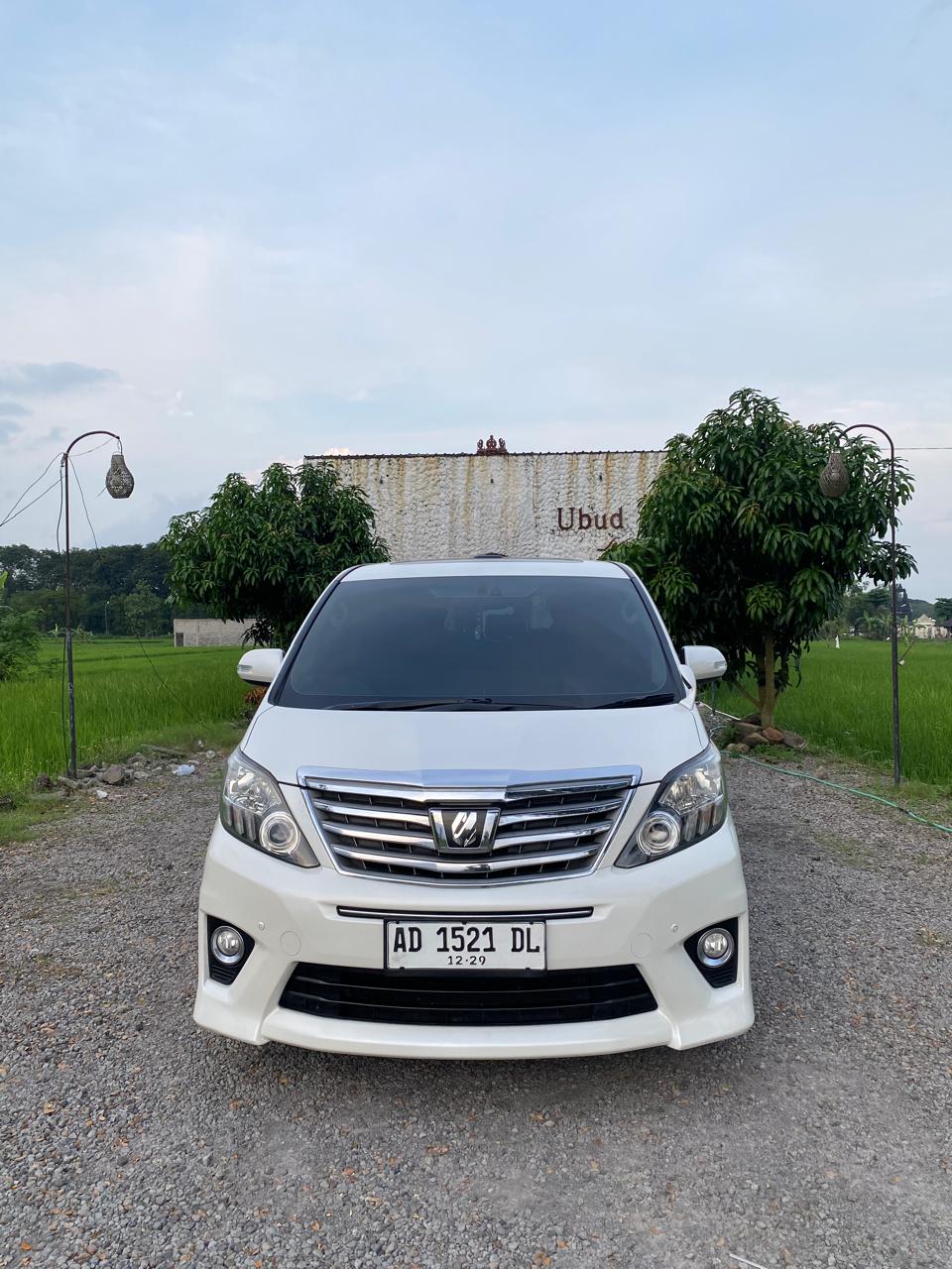 2012 Toyota Alphard  S 2.4 AT 2012 Toyota Alphard  S 2.4 AT