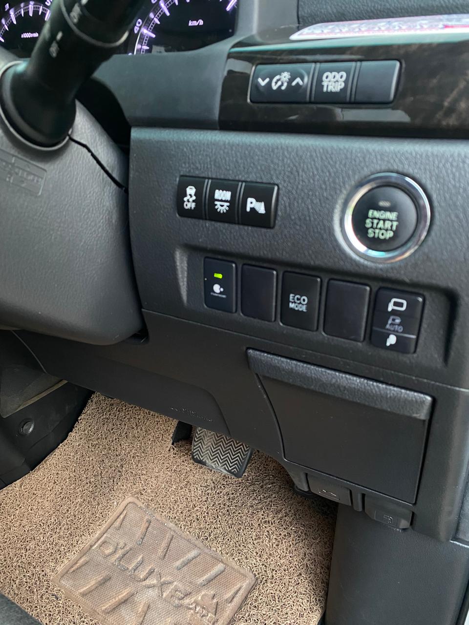 2012 Toyota Alphard  S 2.4 AT 2012 Toyota Alphard  S 2.4 AT