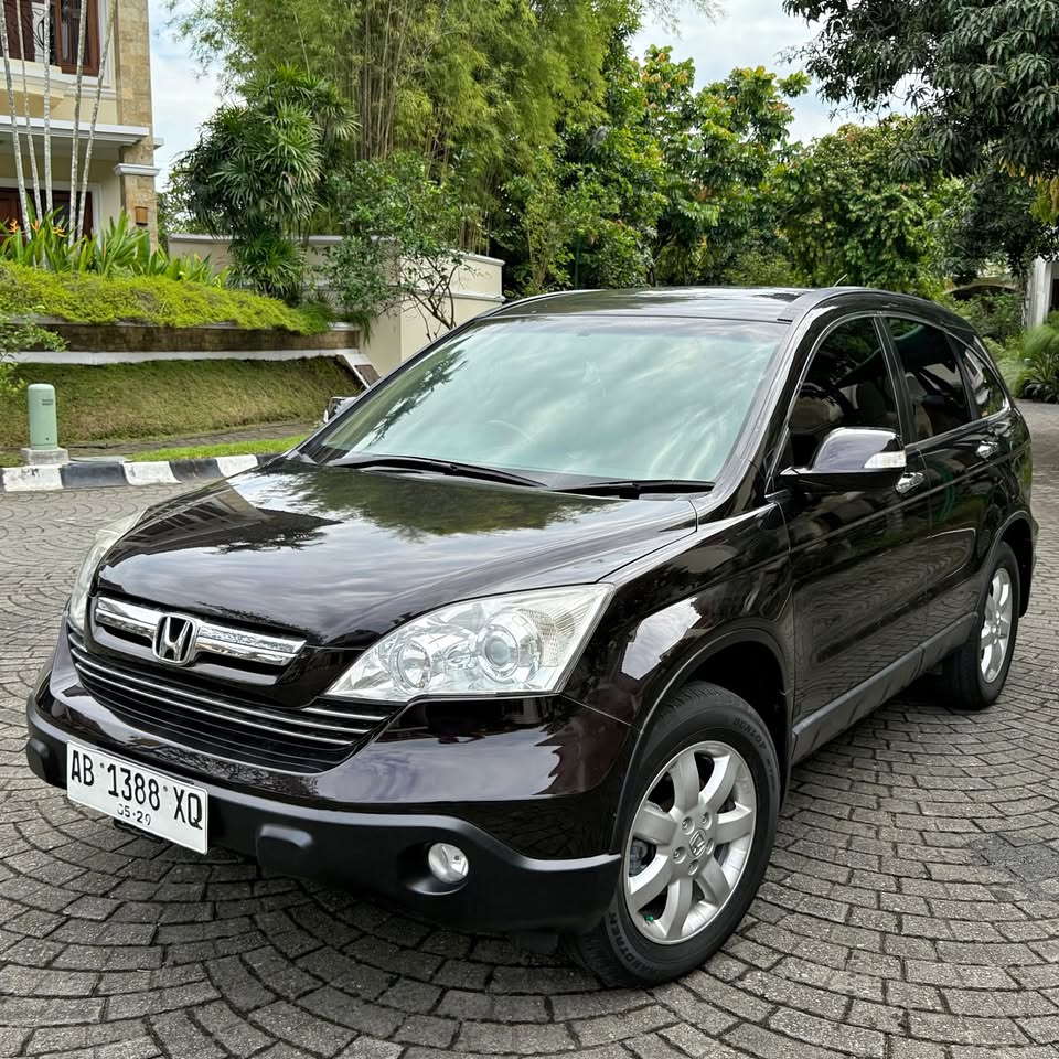 2009 Honda CR-V  2.4L AT Bekas 2009 Honda CR-V  2.4L AT Bekas