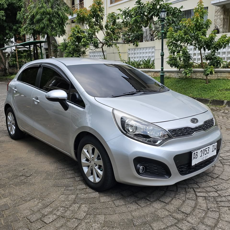 2013 Kia Rio  SE 1.4 Bekas 2013 Kia Rio  SE 1.4 Bekas