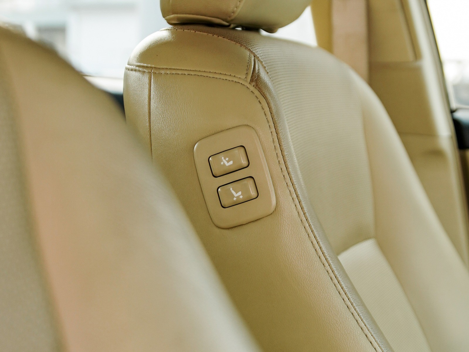 2017 Toyota Camry 2.5 V 2017 Toyota Camry 2.5 V