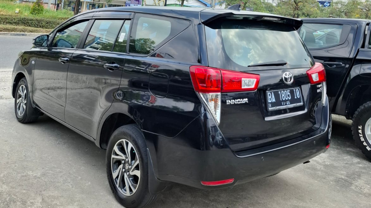 2020 Toyota Innova BENSIN G 2.0 MT 2020 Toyota Innova BENSIN G 2.0 MT