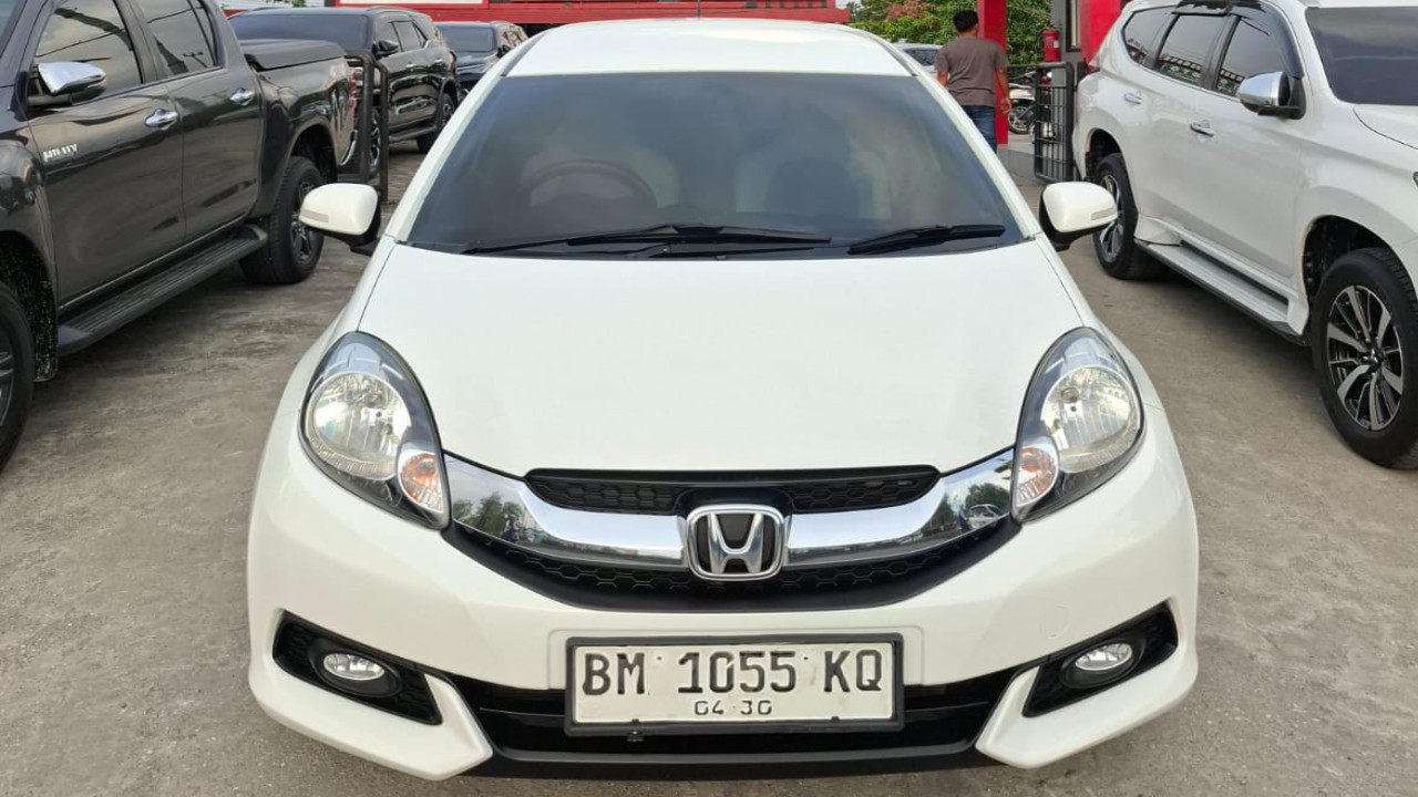 Second Hand 2014 Honda Mobilio Second Hand 2014 Honda Mobilio