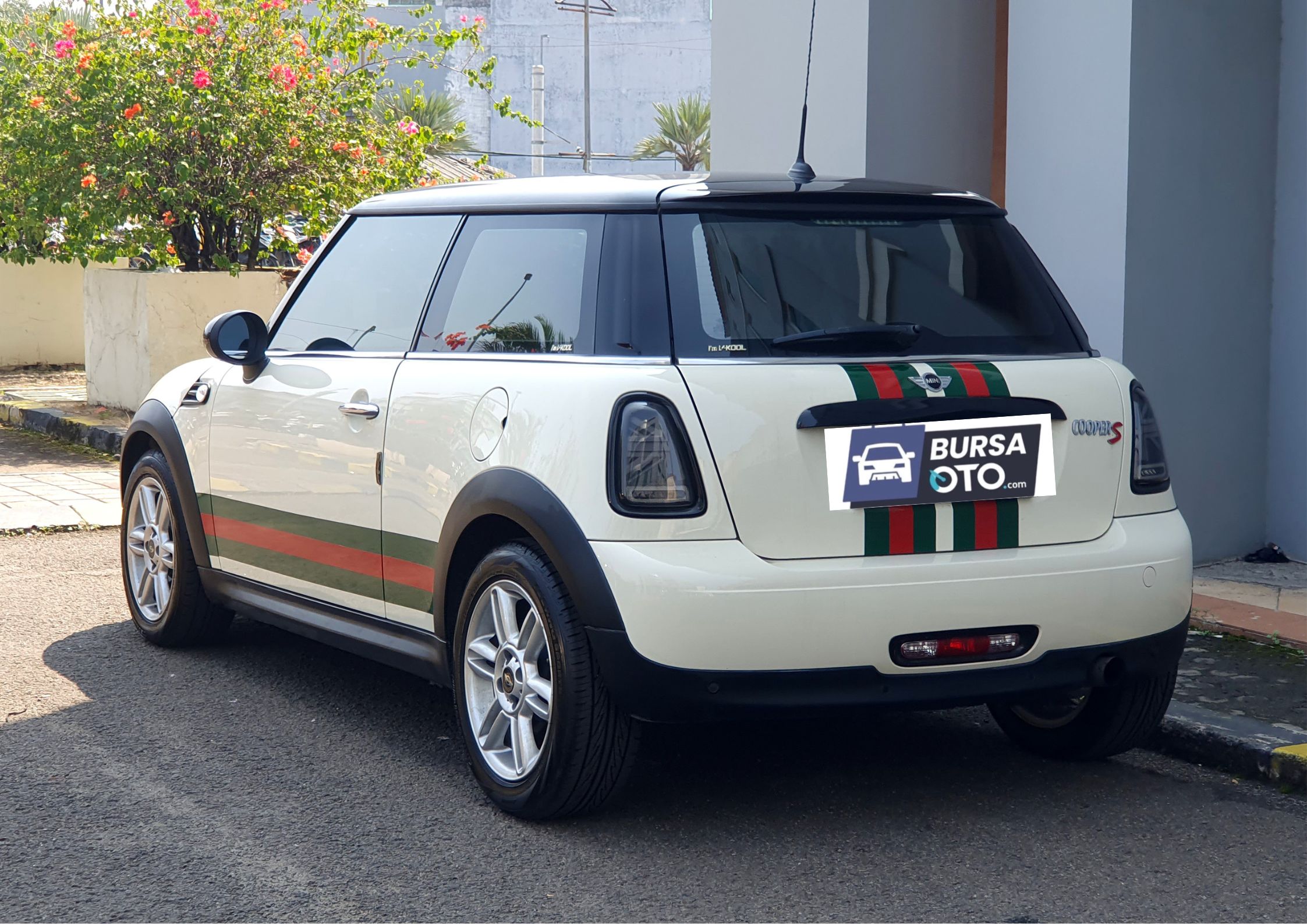 2012 MINI Cooper S 2012 MINI Cooper S