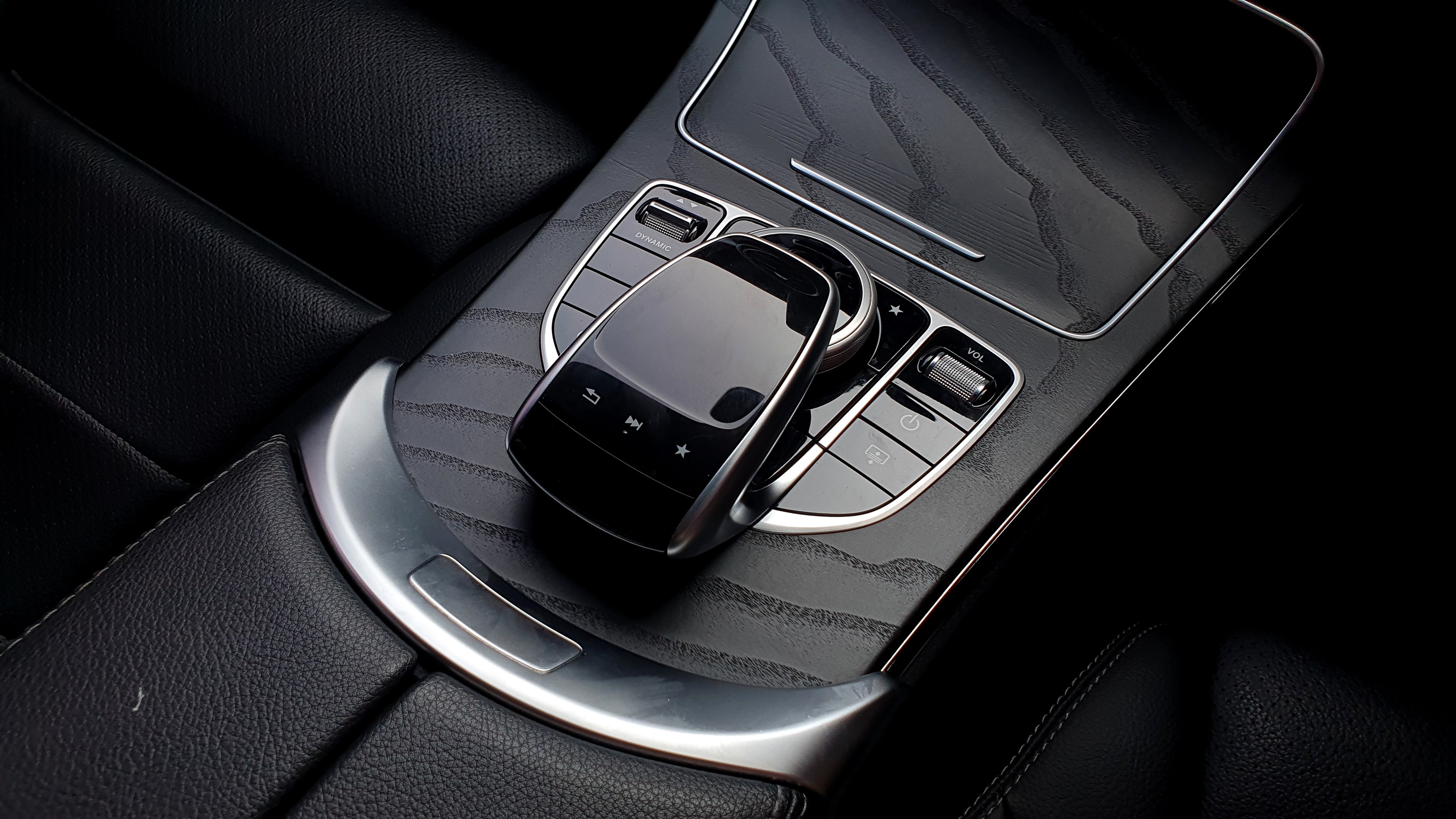 2018 Mercedes Benz C-Class Sedan 2018 Mercedes Benz C-Class Sedan