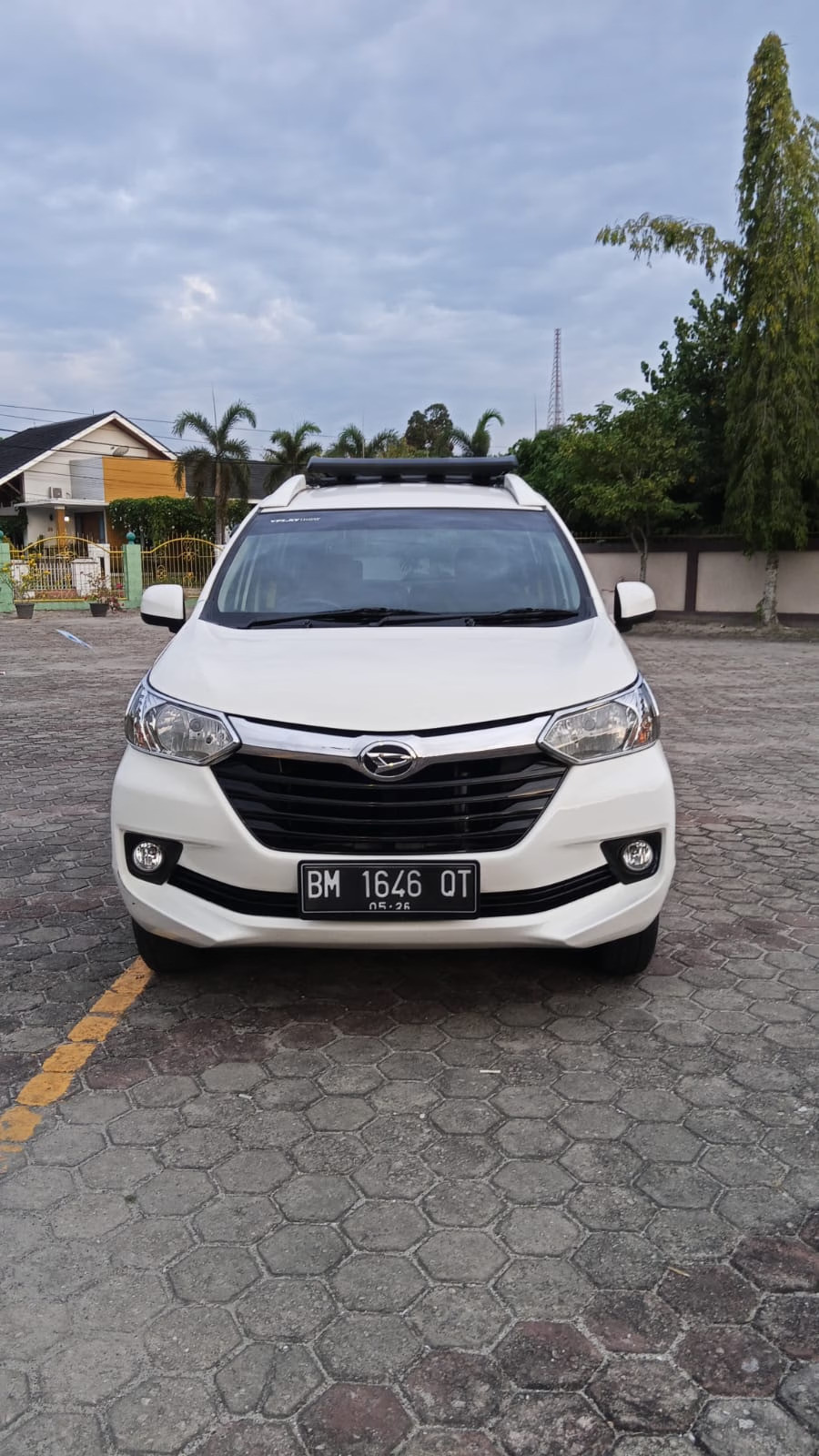 2016 Daihatsu Xenia Bekas 2016 Daihatsu Xenia Bekas