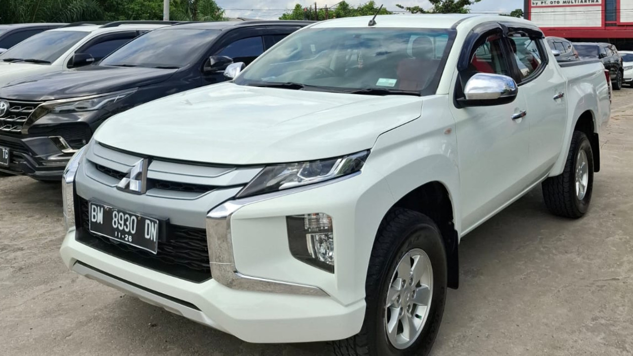2021 Mitsubishi Triton Double Cab GLS 4x4 MT 2021 Mitsubishi Triton Double Cab GLS 4x4 MT