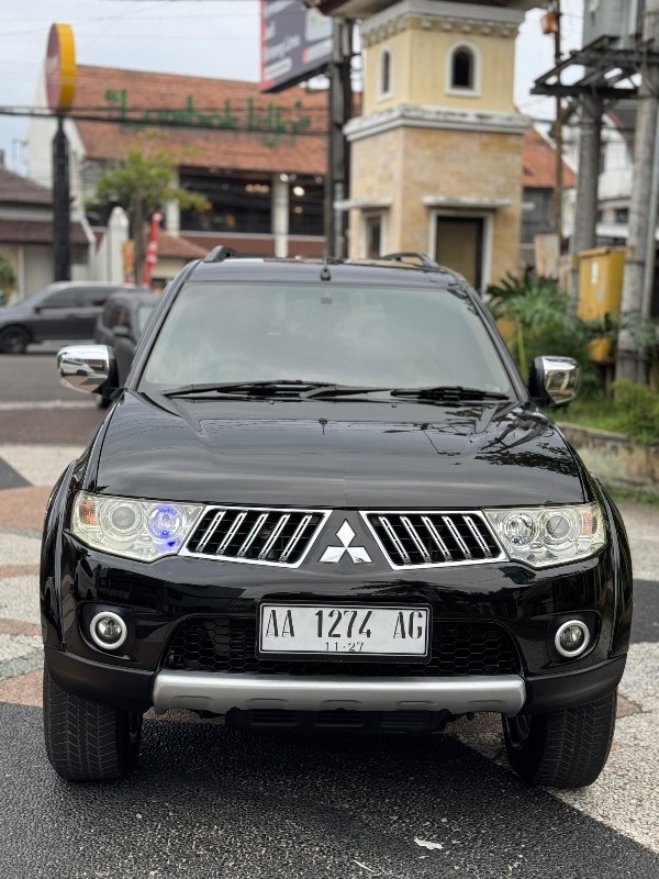 2009 Mitsubishi Pajero Sport  Exceed 4x2