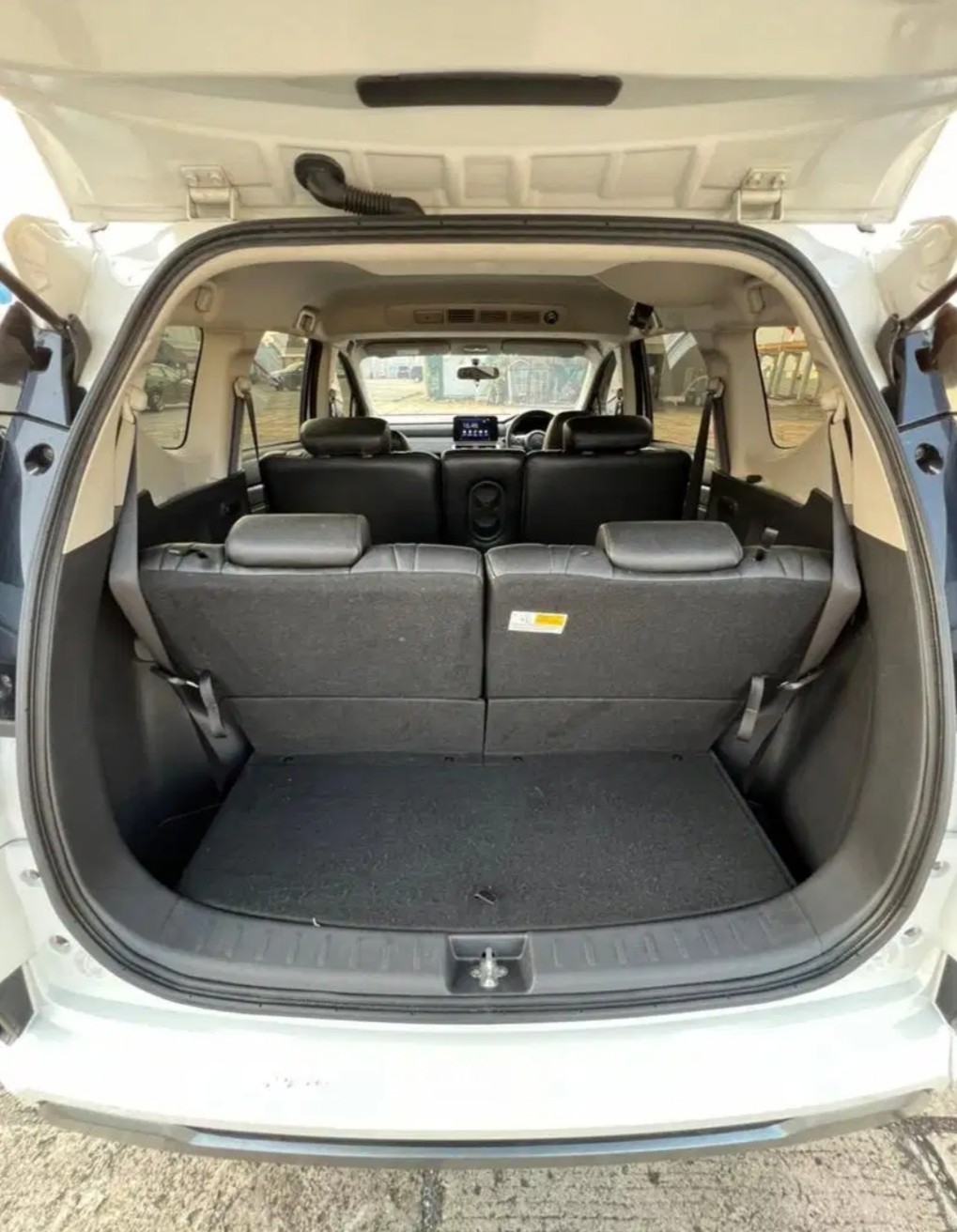 2022 Mitsubishi Xpander 2022 Mitsubishi Xpander