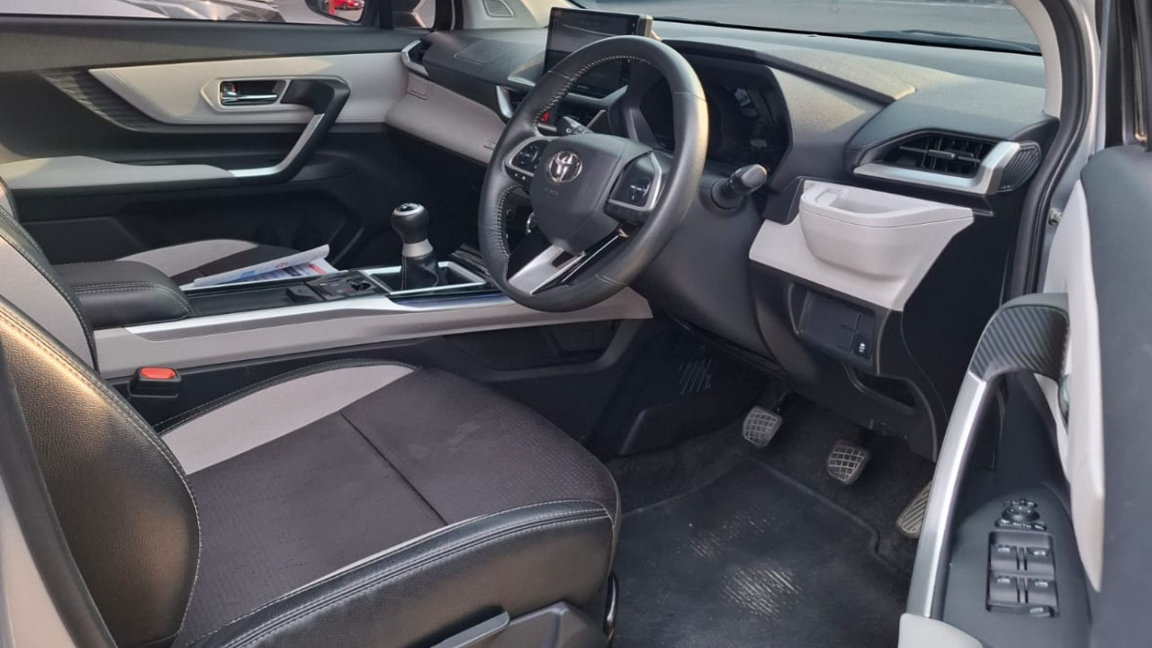 2023 Toyota Veloz 2023 Toyota Veloz