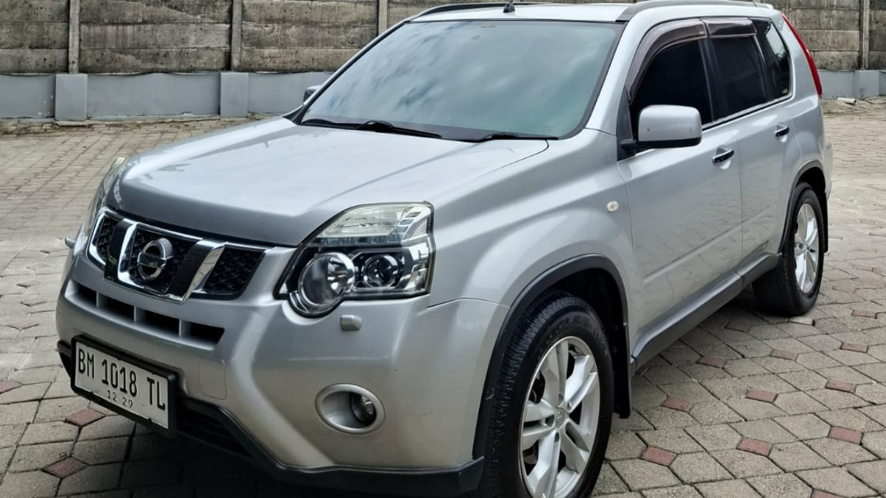 2014 Nissan X Trail 2.0L CVT AT 2014 Nissan X Trail 2.0L CVT AT