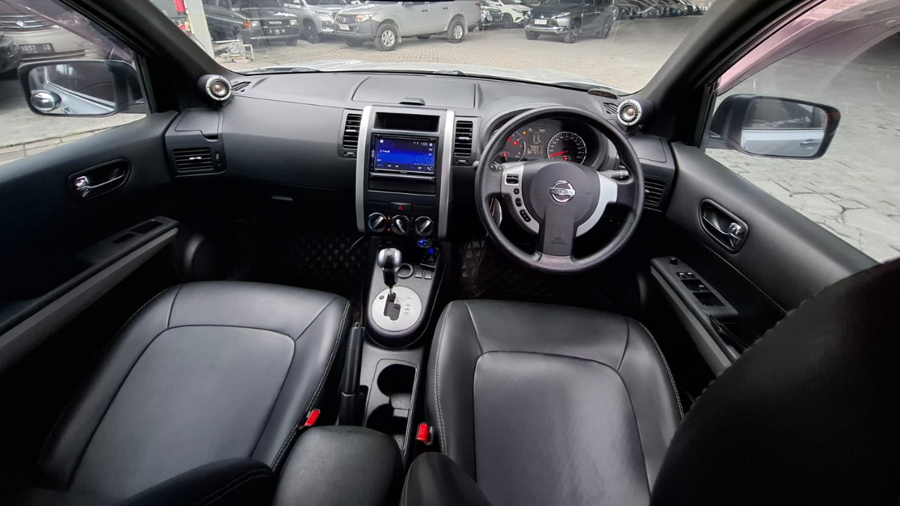2014 Nissan X Trail 2.0L CVT AT 2014 Nissan X Trail 2.0L CVT AT