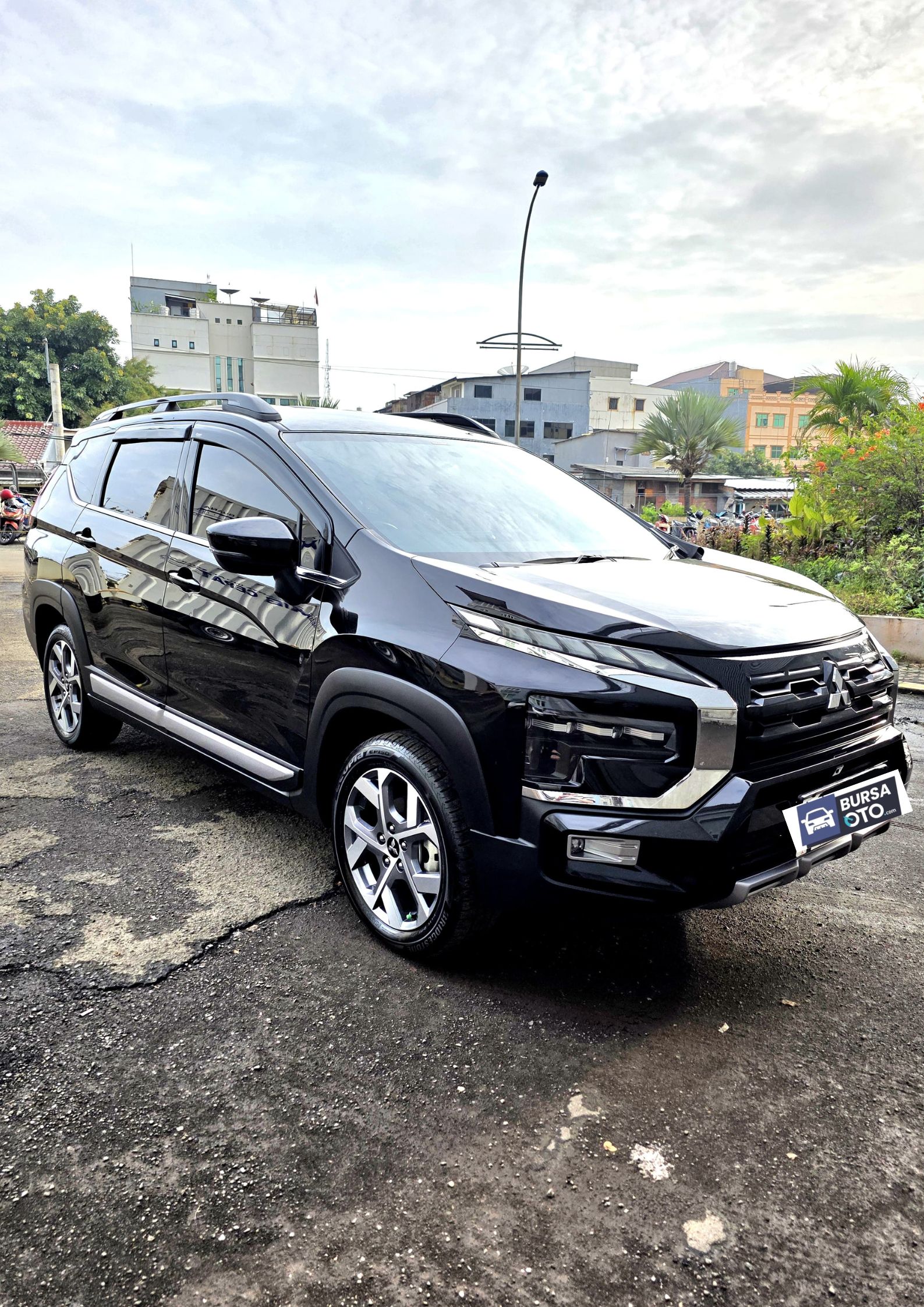 2024 Mitsubishi Xpander Cross 2024 Mitsubishi Xpander Cross