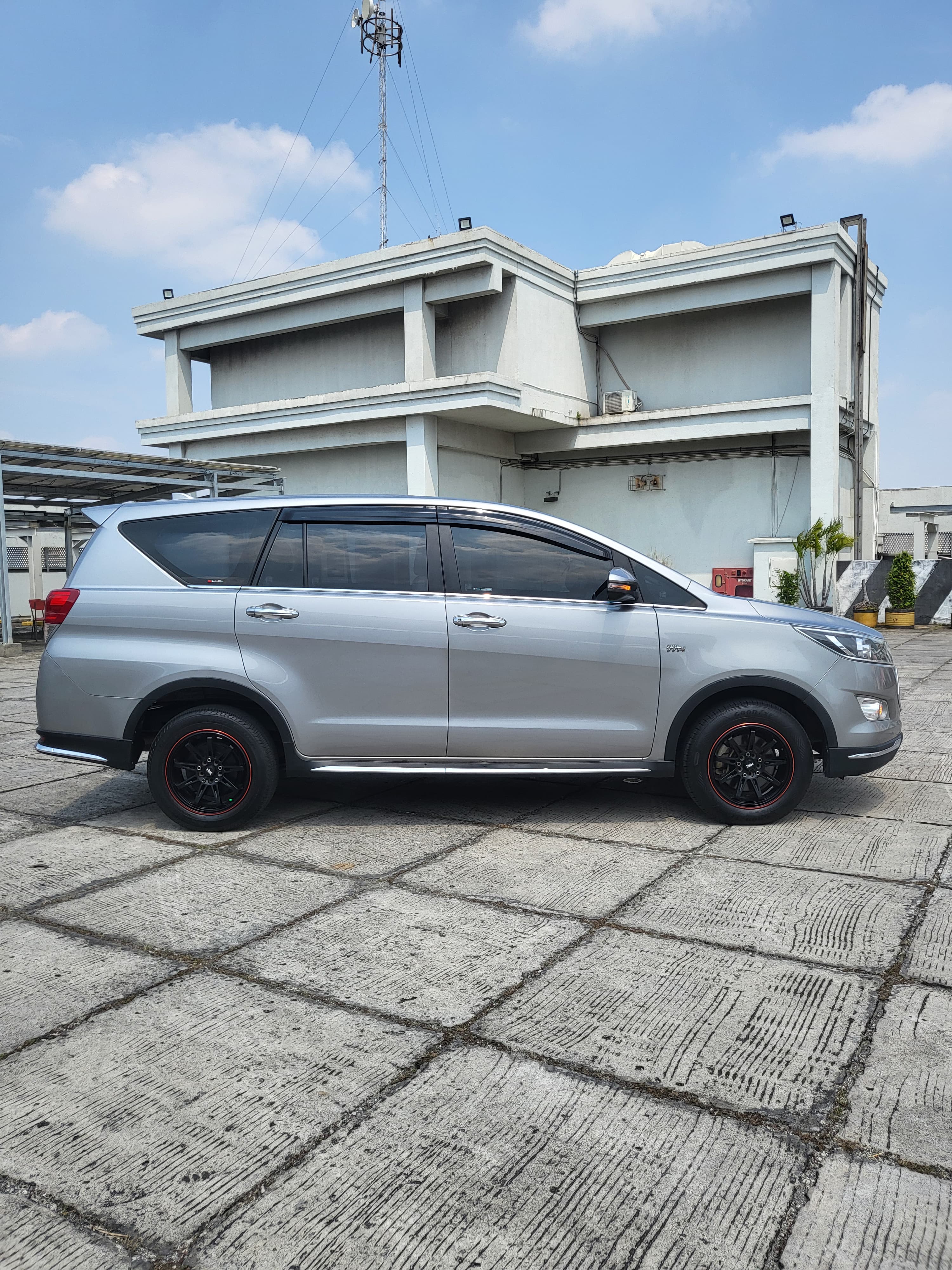 2018 Toyota Venturer 2018 Toyota Venturer