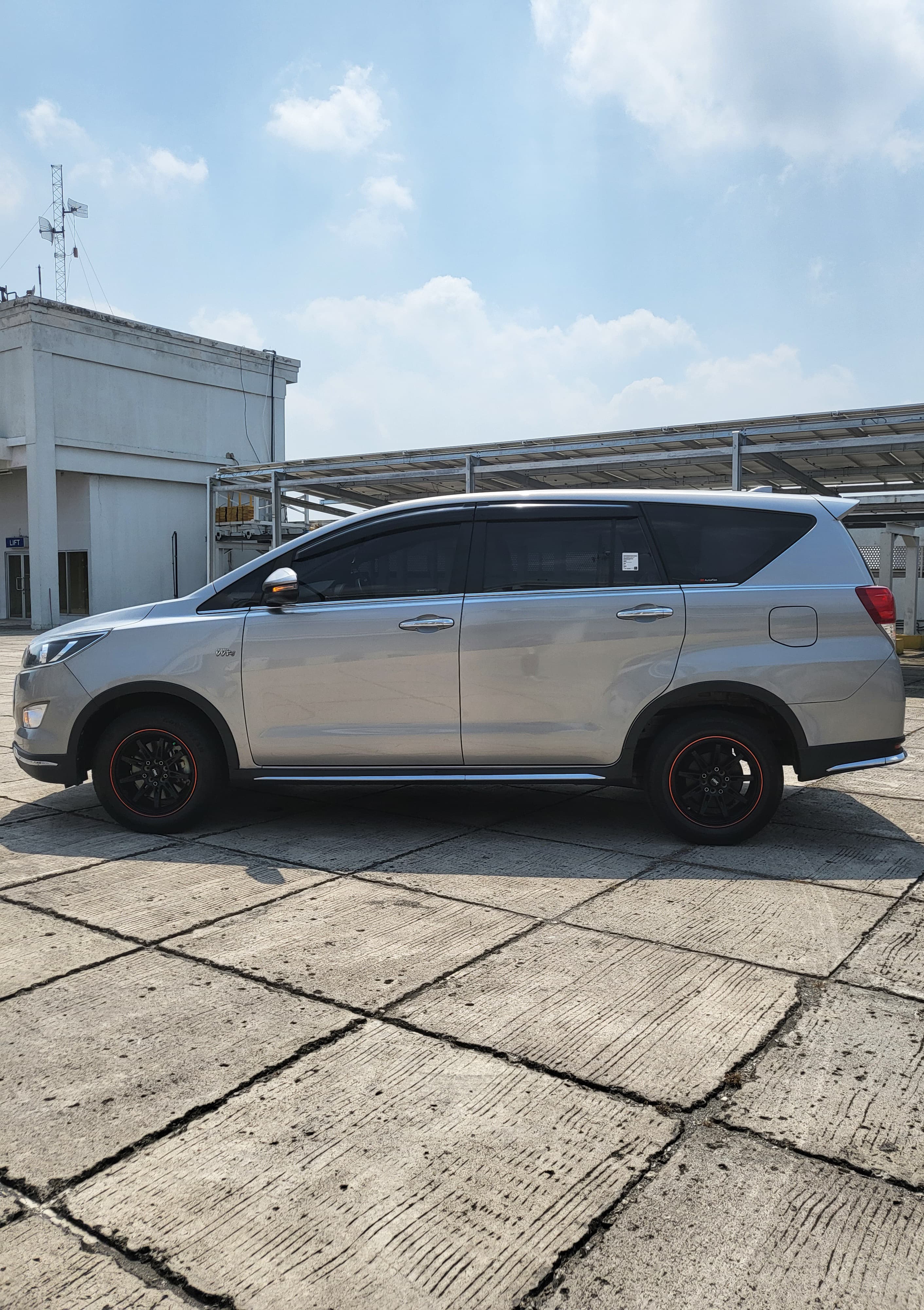 2018 Toyota Venturer 2018 Toyota Venturer