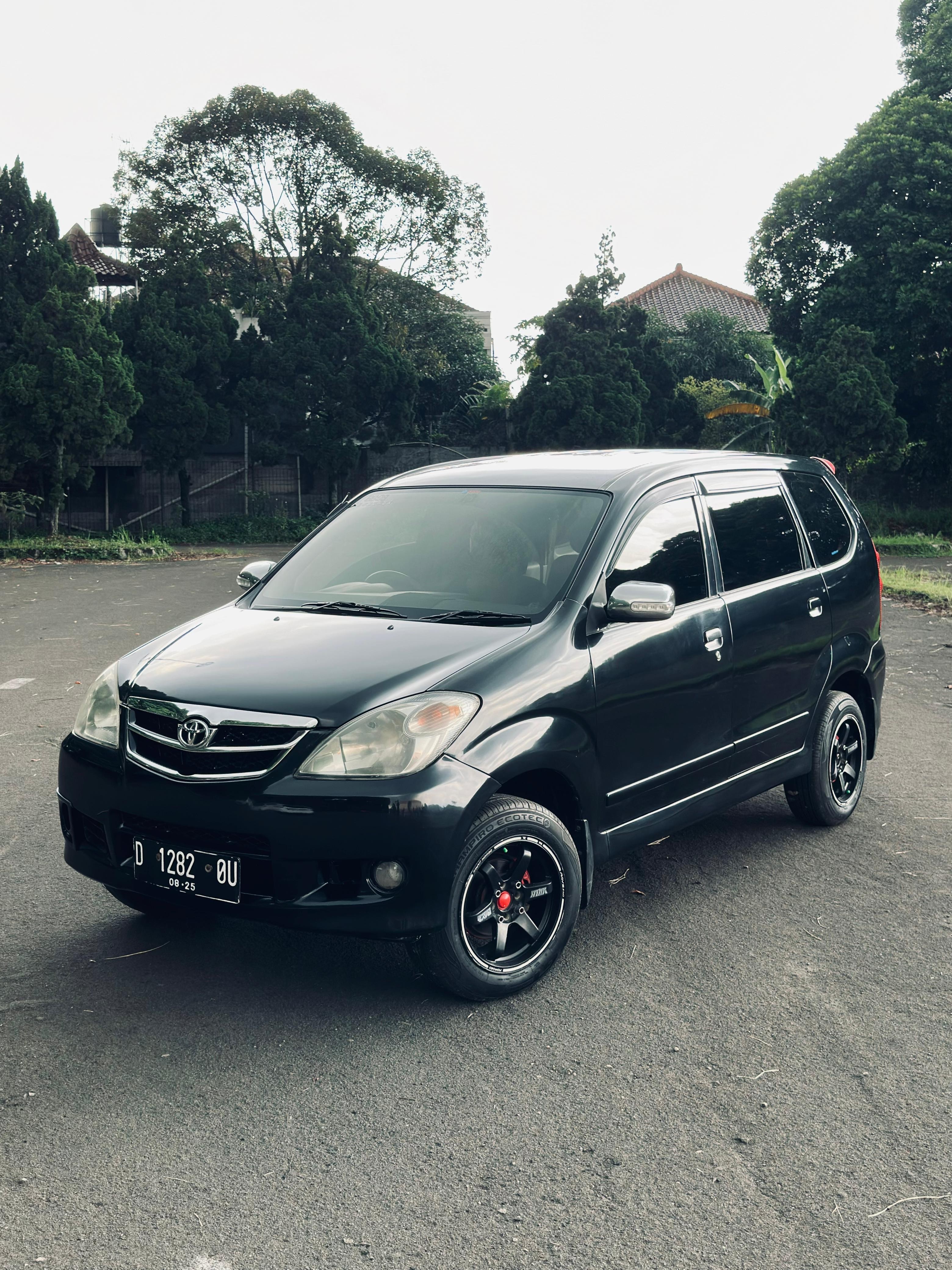 2011 Toyota Avanza Bekas 2011 Toyota Avanza Bekas