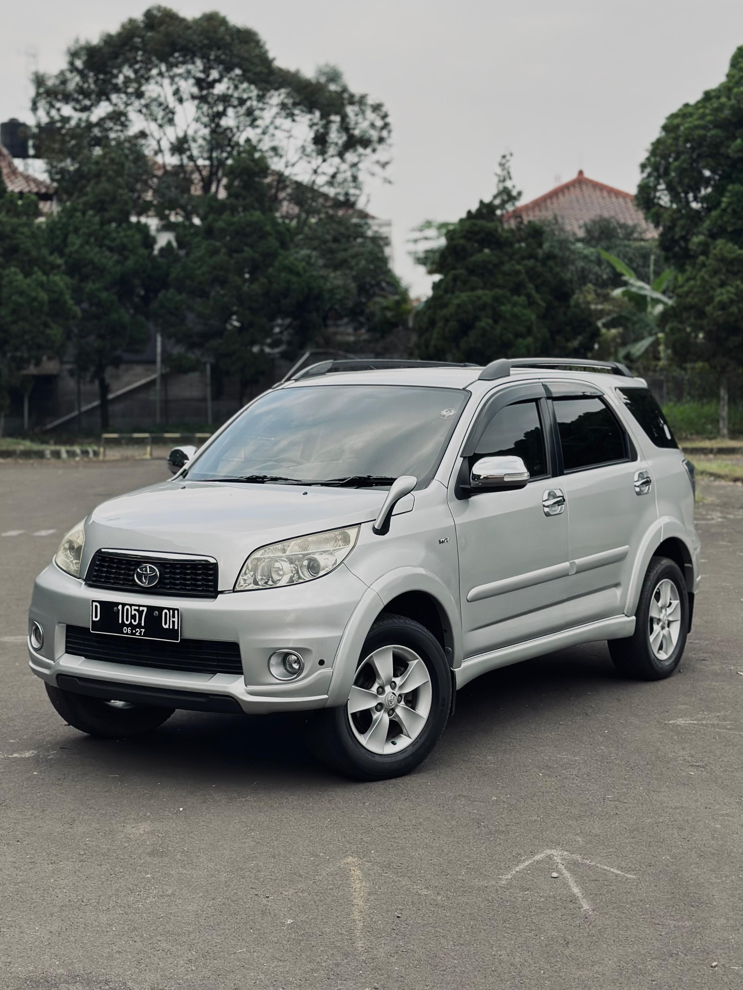 Second Hand 2012 Toyota Rush  S  MT Second Hand 2012 Toyota Rush  S  MT