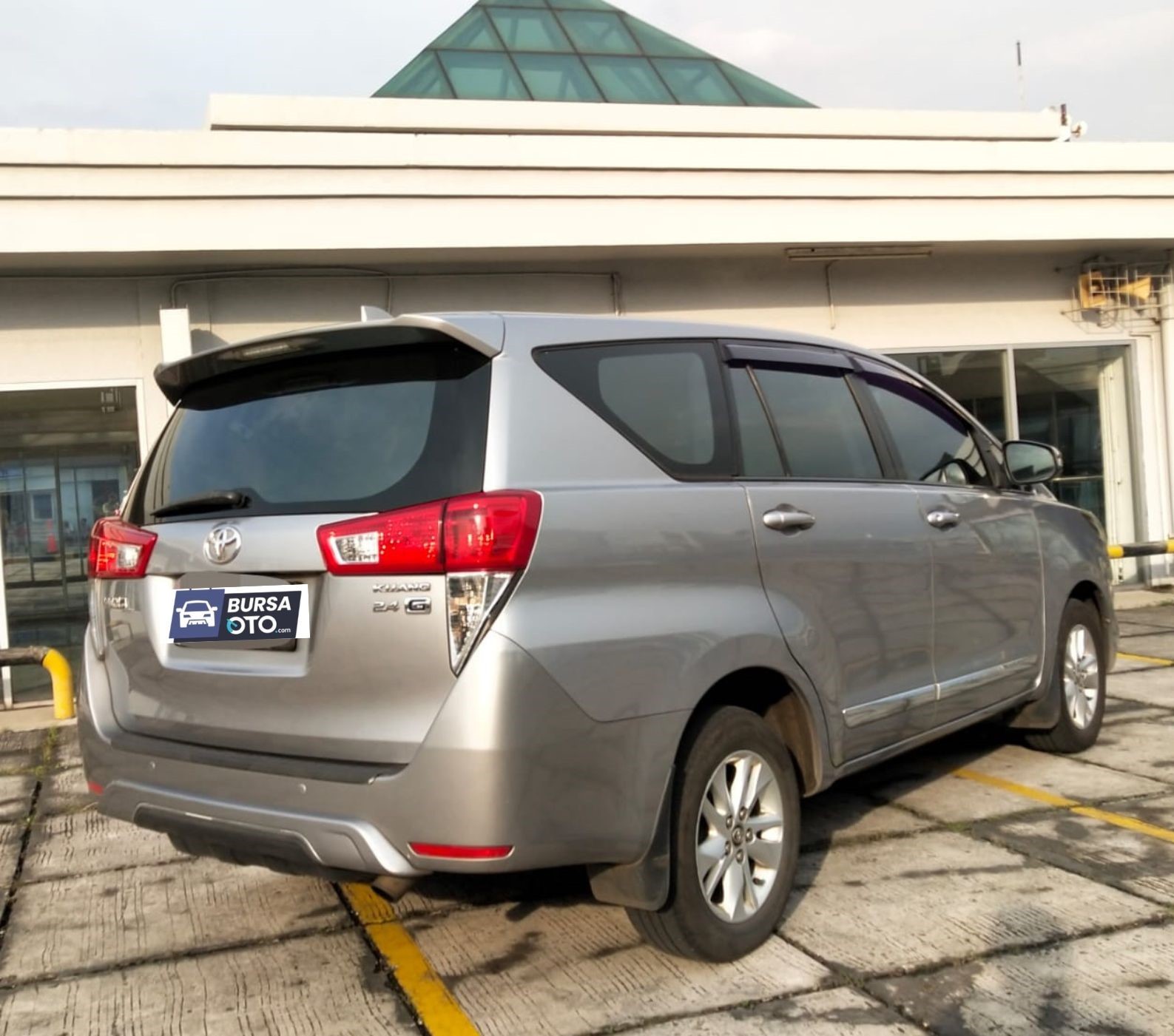 2017 Toyota Kijang Innova 2017 Toyota Kijang Innova
