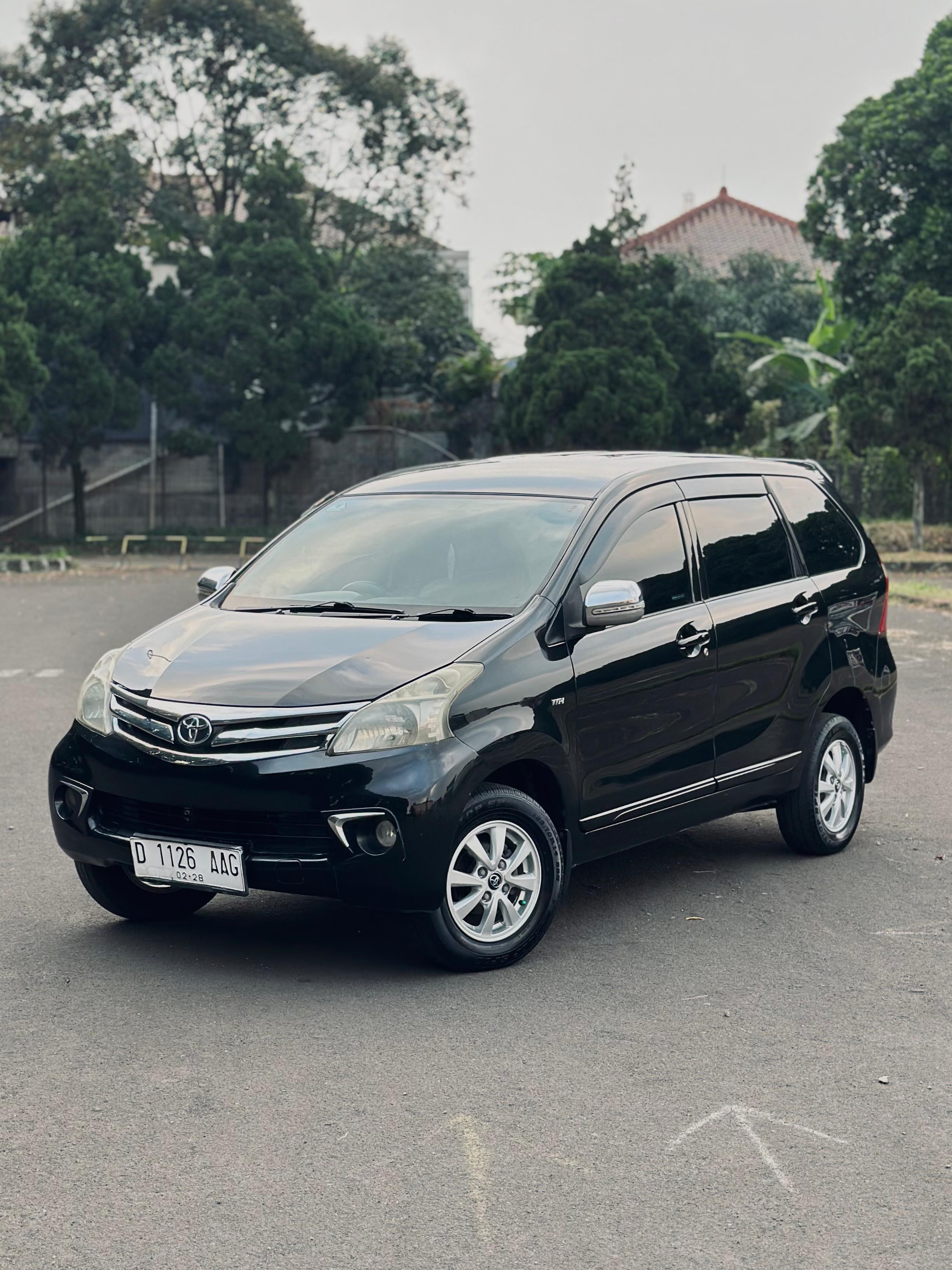 Second Hand 2013 Toyota Avanza  1.3 G AT Second Hand 2013 Toyota Avanza  1.3 G AT
