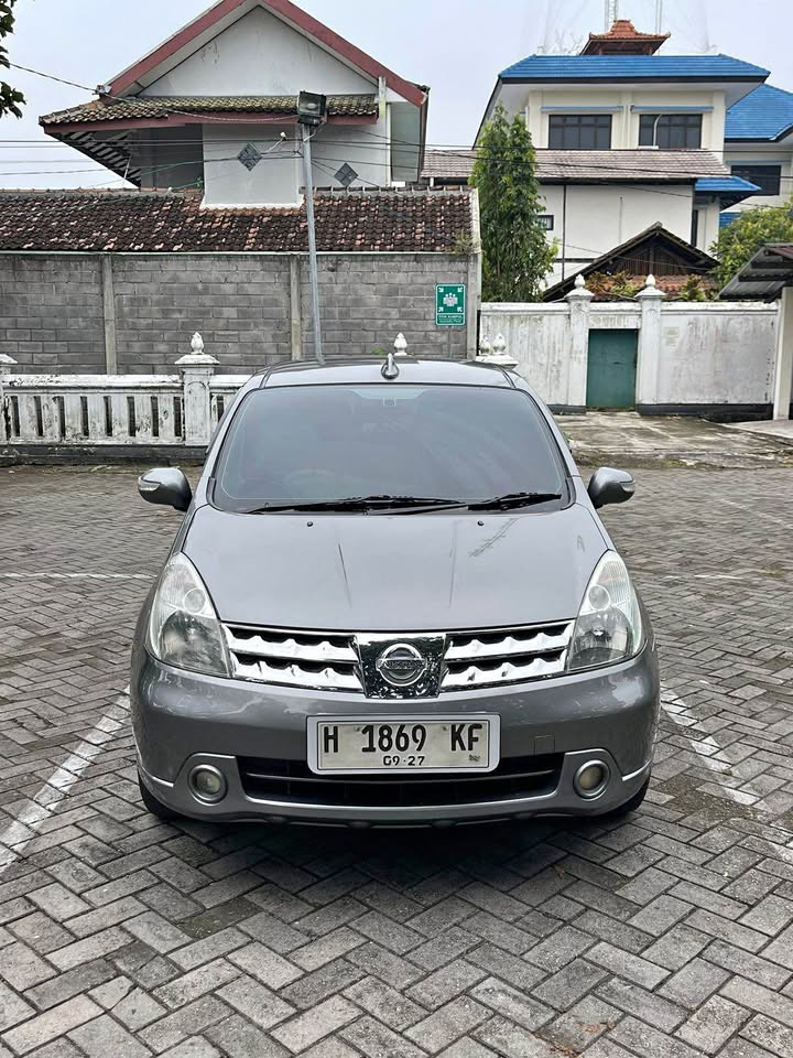 Second Hand 2007 Nissan Grand Livina  1.8 XV A/T Second Hand 2007 Nissan Grand Livina  1.8 XV A/T