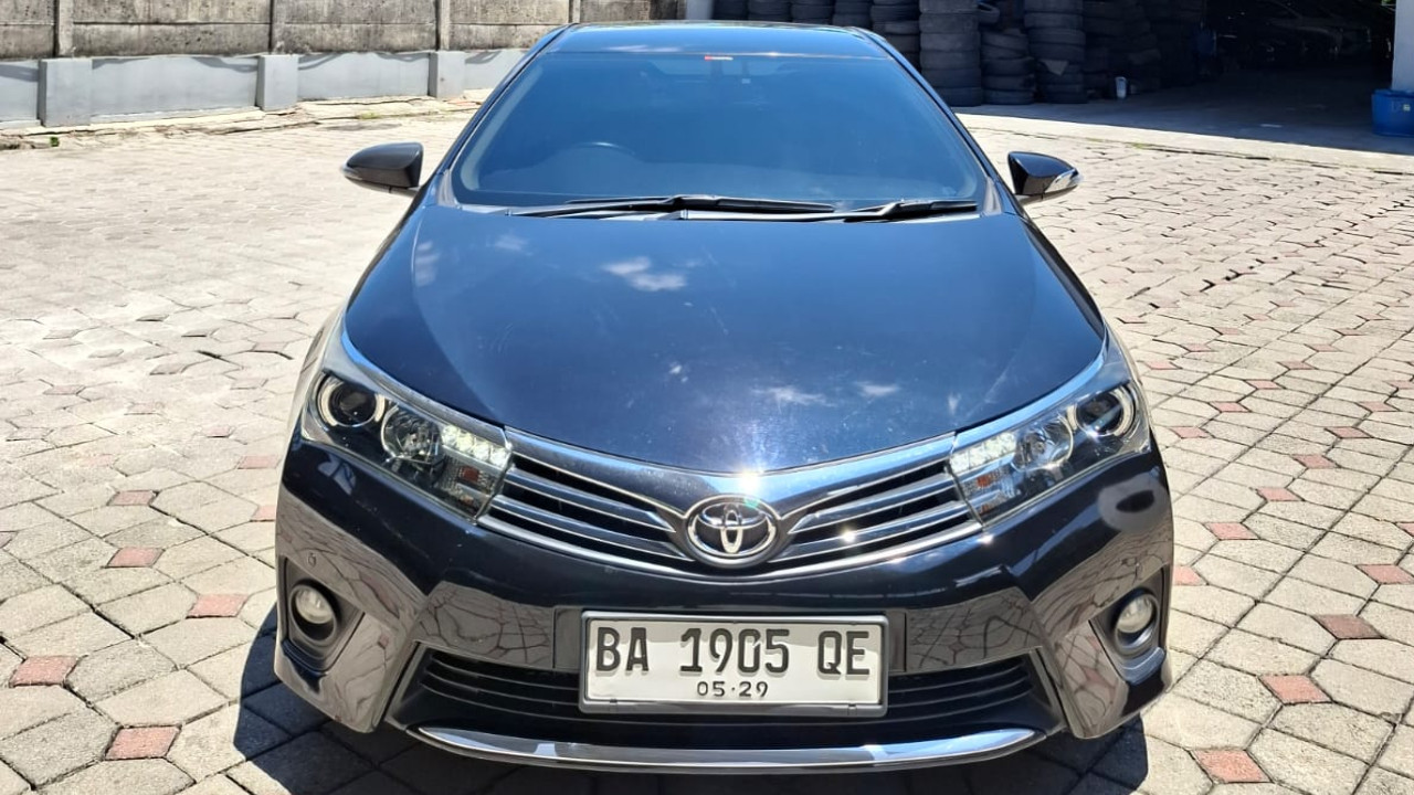 2014 Toyota Corolla Altis Bekas 2014 Toyota Corolla Altis Bekas