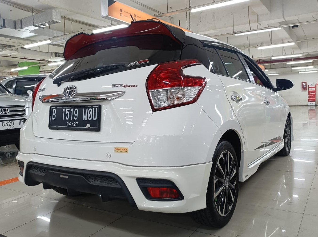 2017 Toyota Yaris 2017 Toyota Yaris