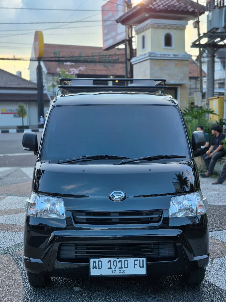 Second Hand 2023 Daihatsu Gran Max MB Minibus 1.5L D Mini Bus MT Second Hand 2023 Daihatsu Gran Max MB Minibus 1.5L D Mini Bus MT