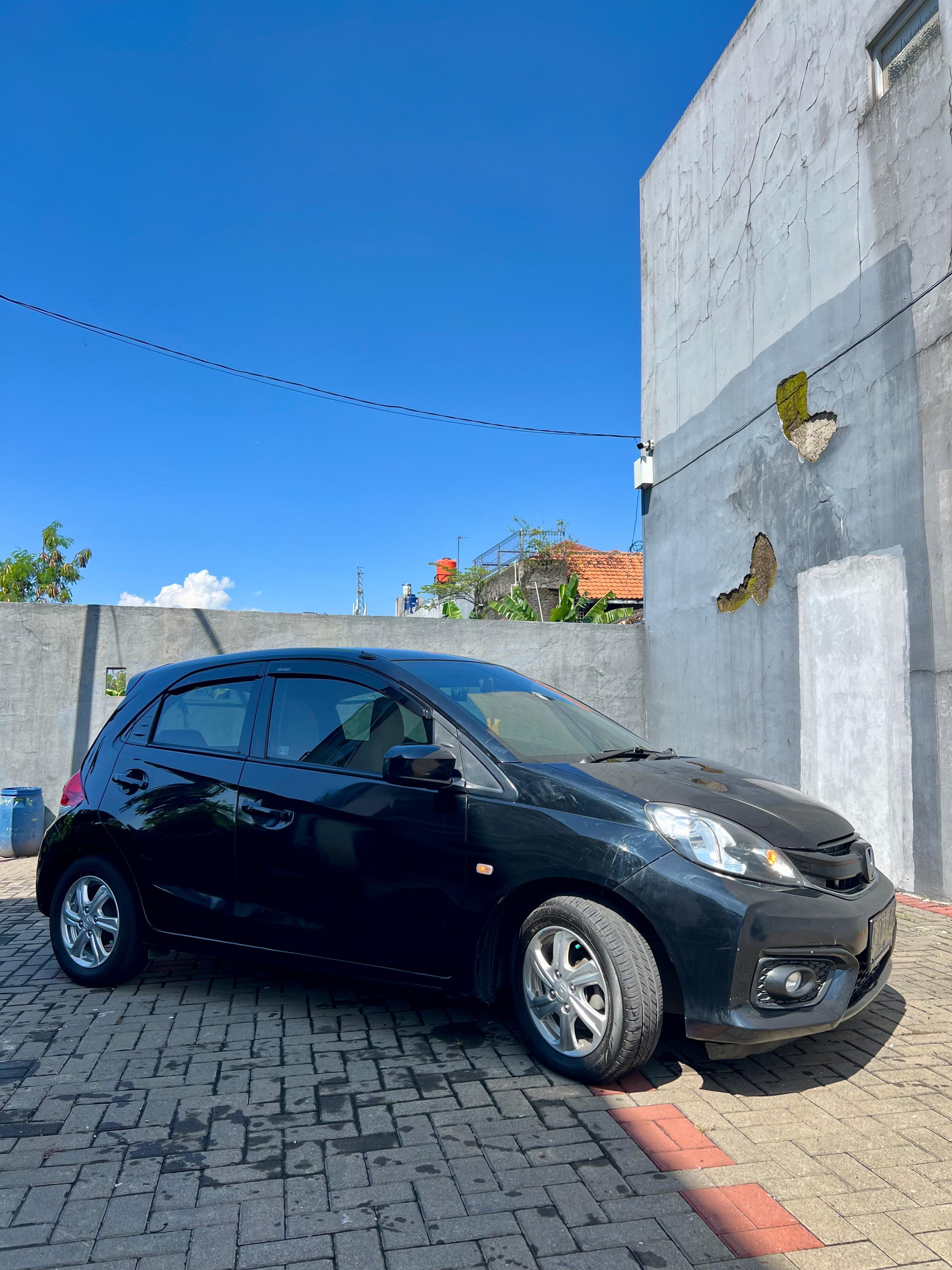 2017 Honda Brio  Satya E MT 2017 Honda Brio  Satya E MT