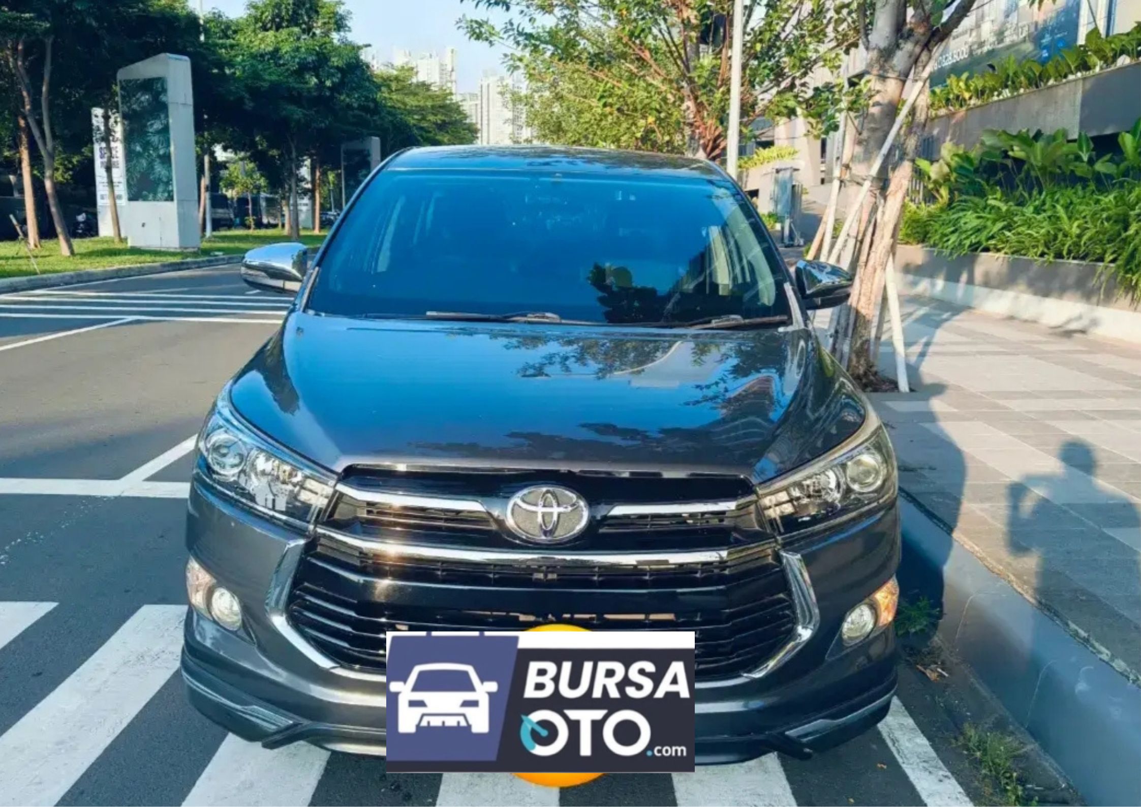 2019 Toyota Venturer Bekas 2019 Toyota Venturer Bekas
