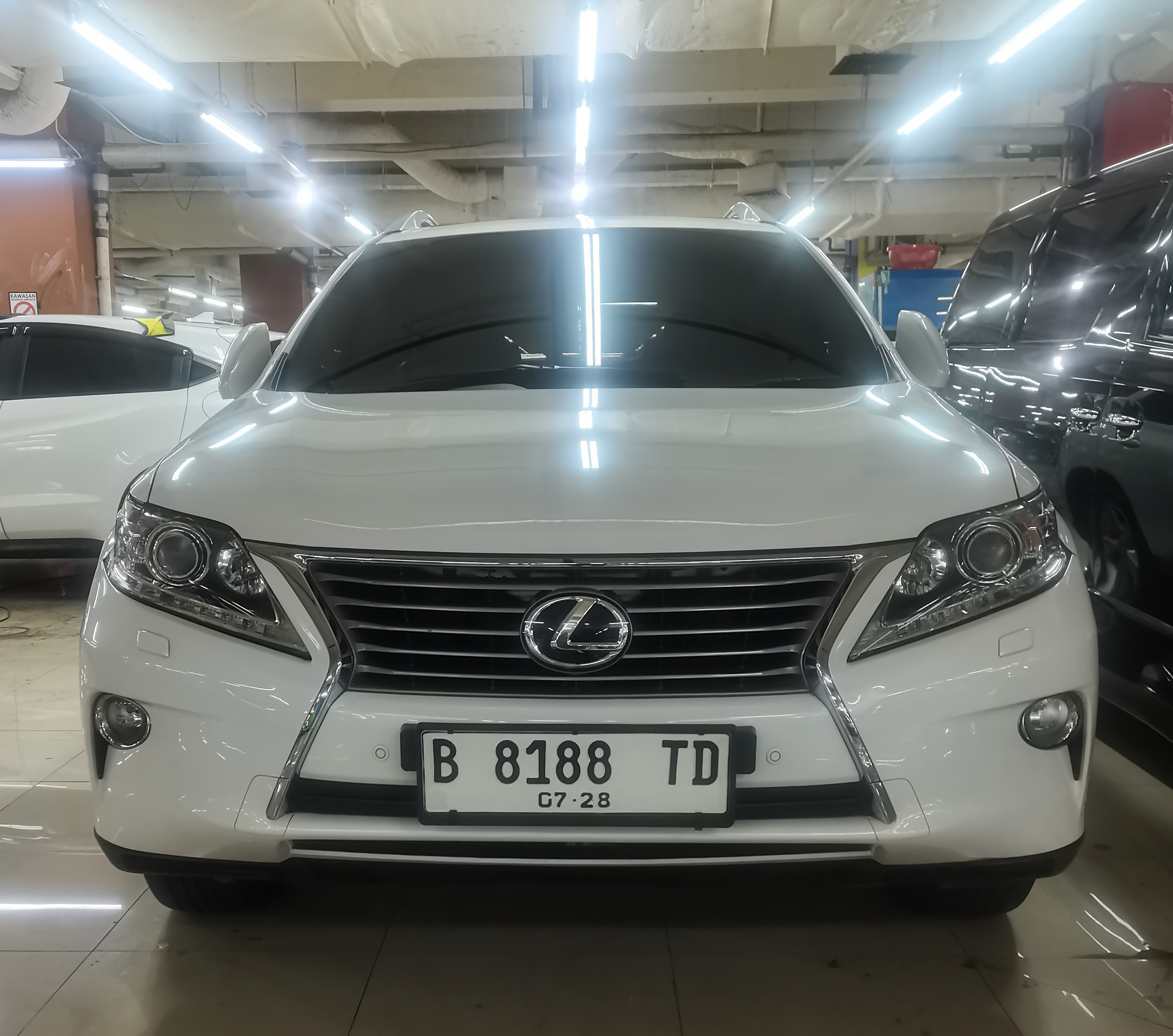 2013 Lexus RX 270 Bekas 2013 Lexus RX 270 Bekas