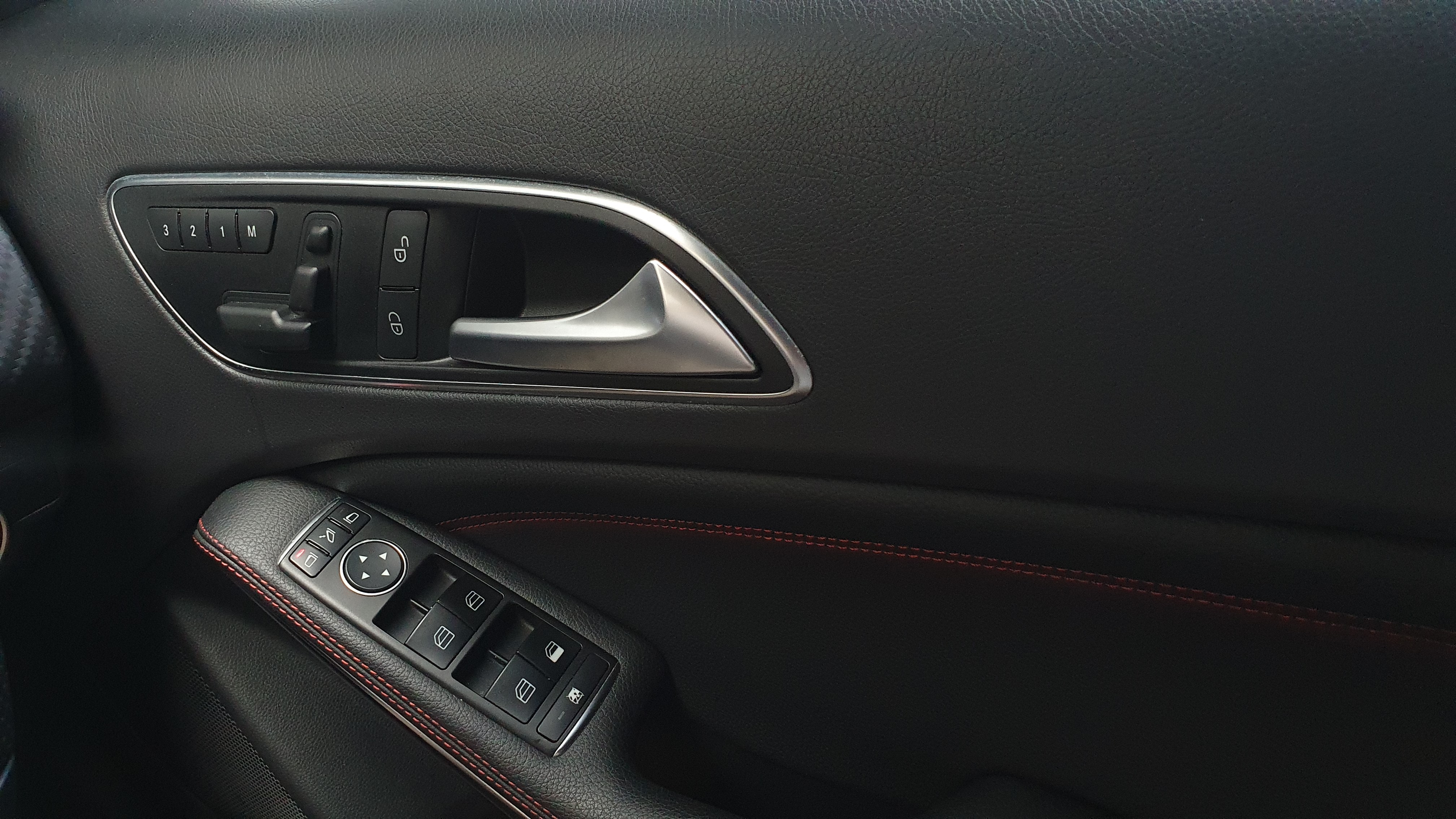 2014 Mercedes Benz A-Class A 250 AMG 2014 Mercedes Benz A-Class A 250 AMG