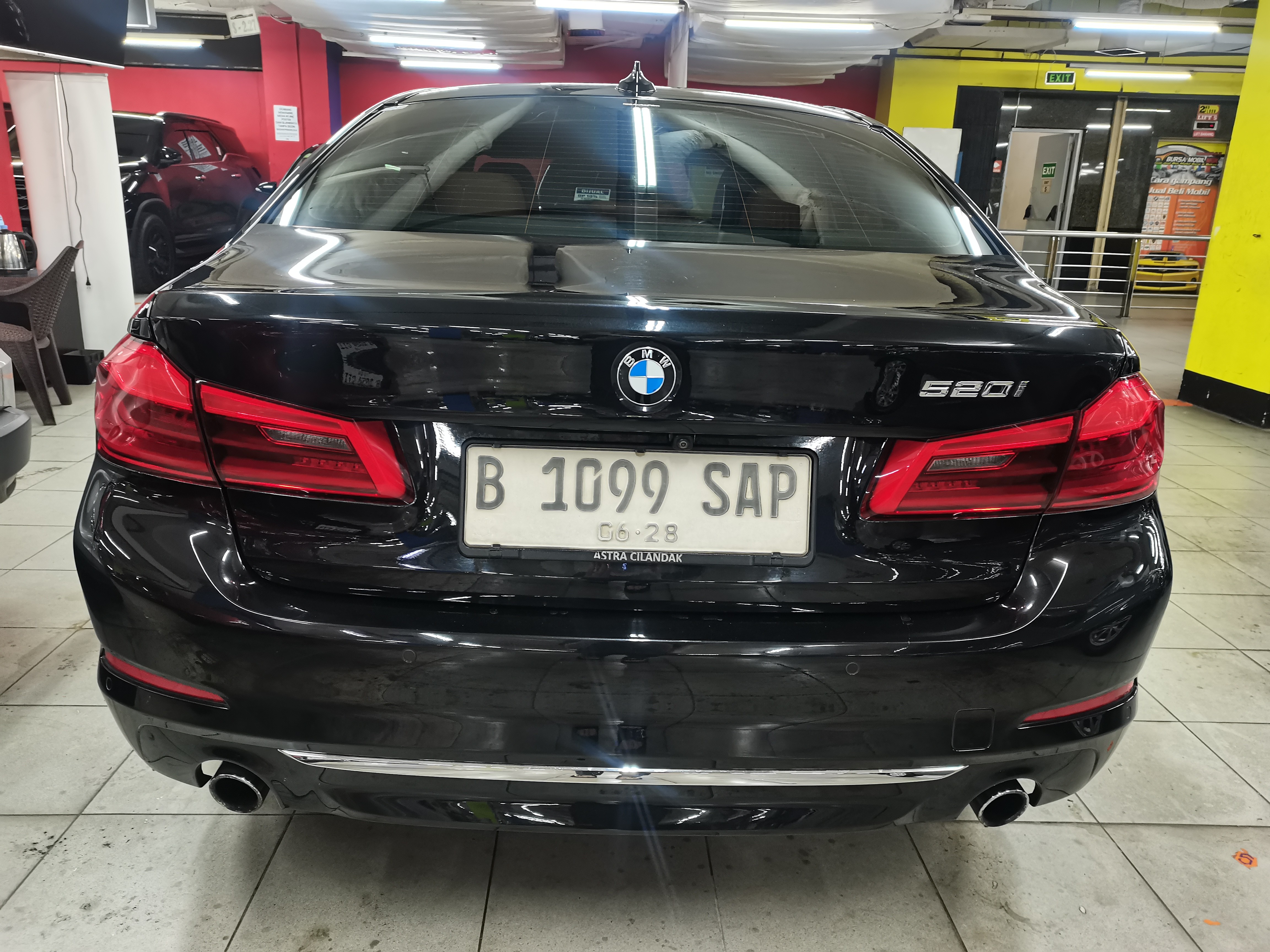 2018 BMW 5 Series Sedan 2018 BMW 5 Series Sedan