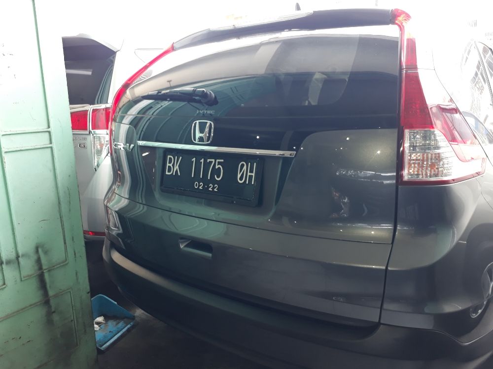 Dijual 2013 Honda CRV  2.4 I-VTEC AT 2.4 I-VTEC AT Bekas