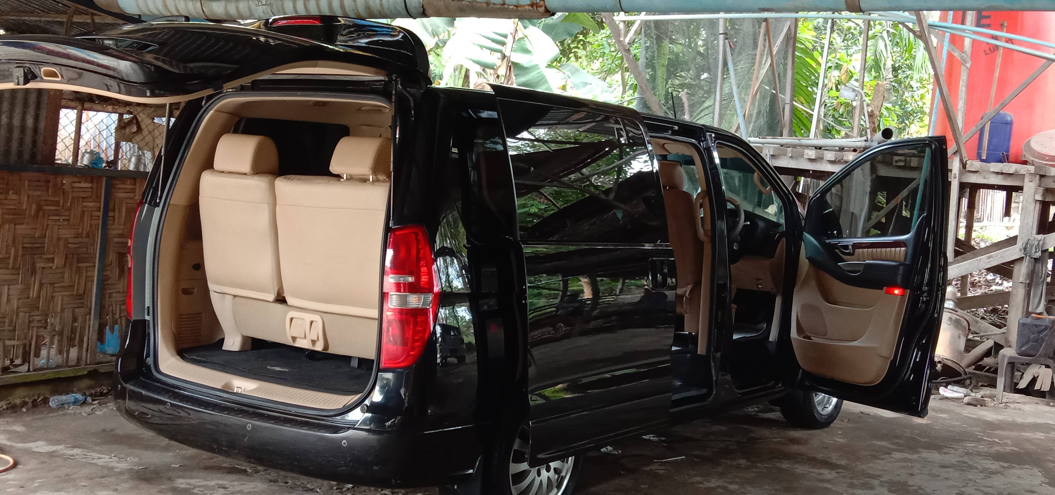 Harga OTR Toyota Hiace di Medan - Simulasi Kredit Cicilan Oto 