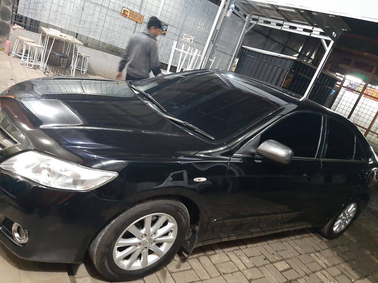 2011 Toyota Camry  2.4 G AT 2.4 G AT bekas