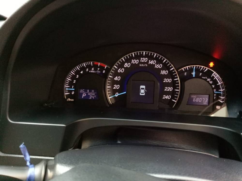 Old 2013 Toyota Camry V 2.5L AT V 2.5L AT