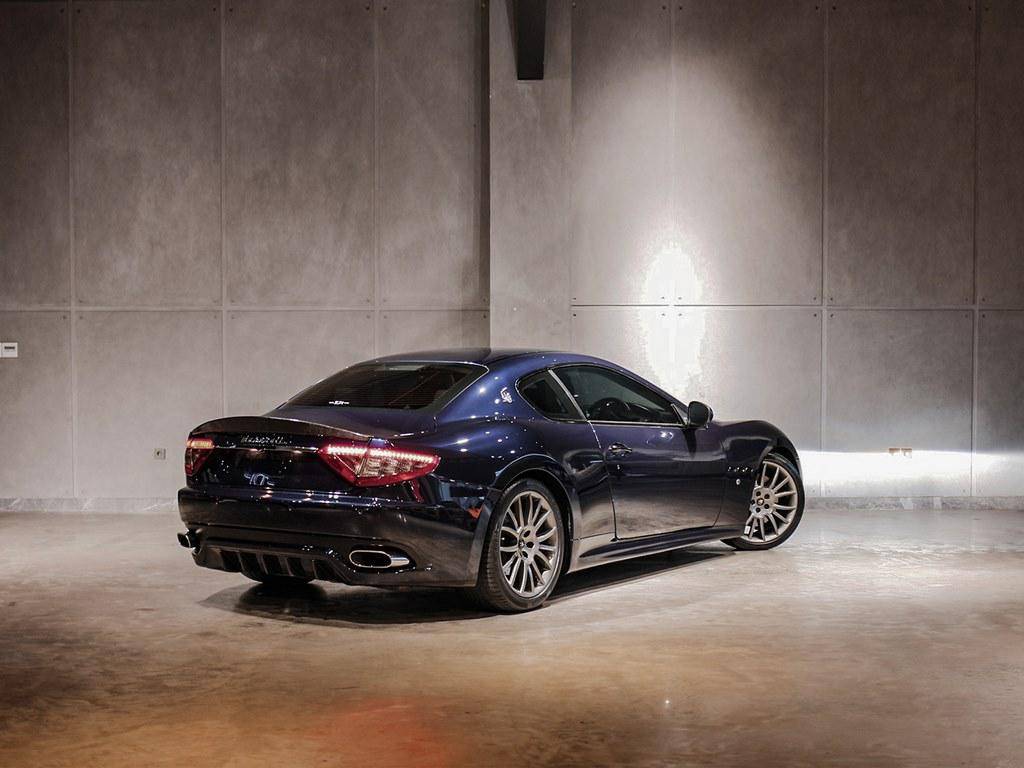 Dijual 2011 Maserati GranTurismo V8 V8 Bekas