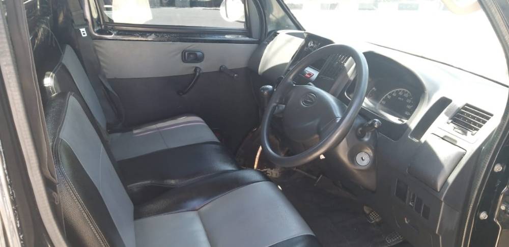 Dijual 2014 Daihatsu Gran Max PU 1.5 STD AC&PS 1.5 STD AC&PS Bekas